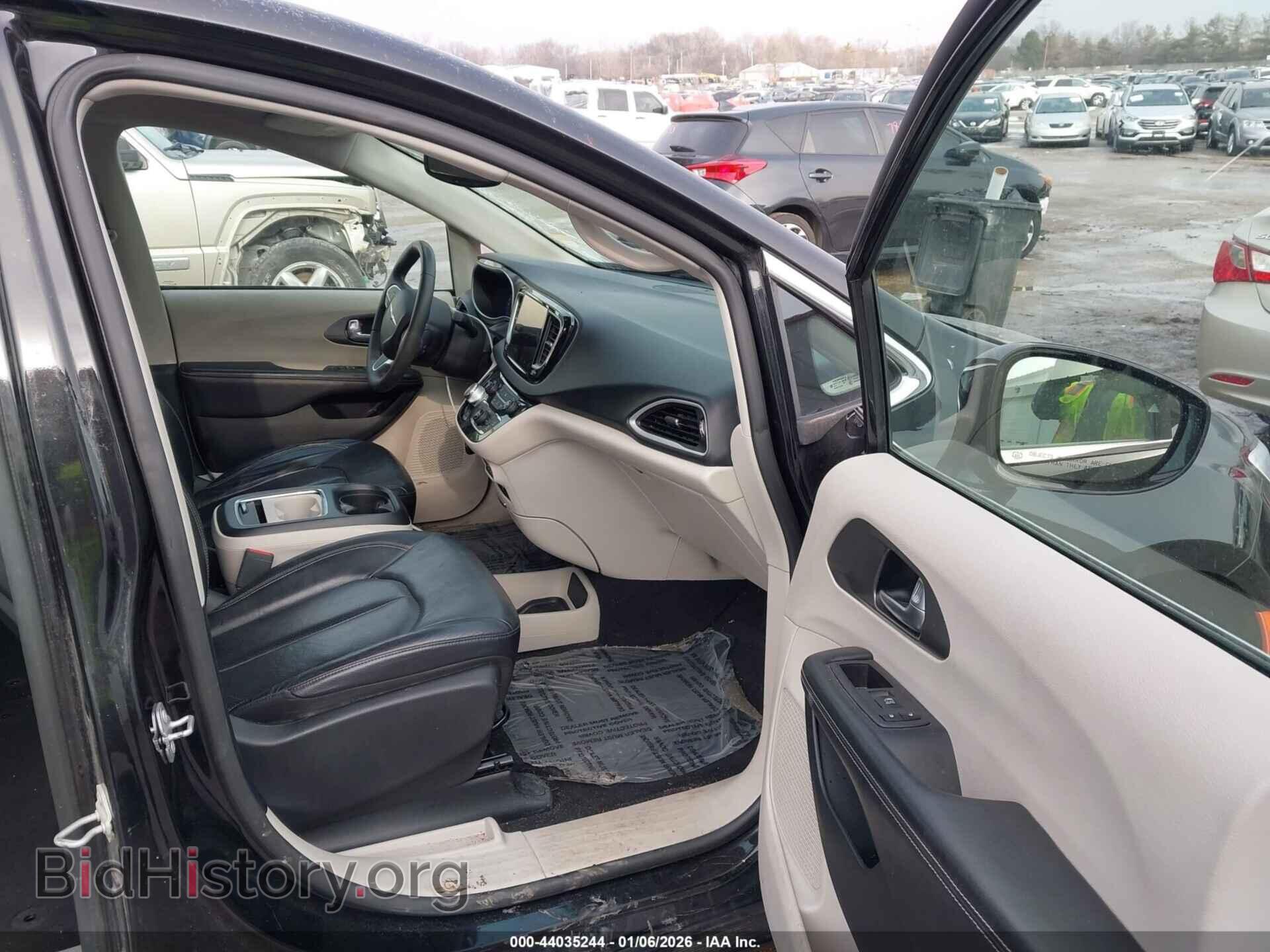 2022 CHRYSLER PACIFICA - VIN: 2C4RC1BG6NR185621 - Photo 5