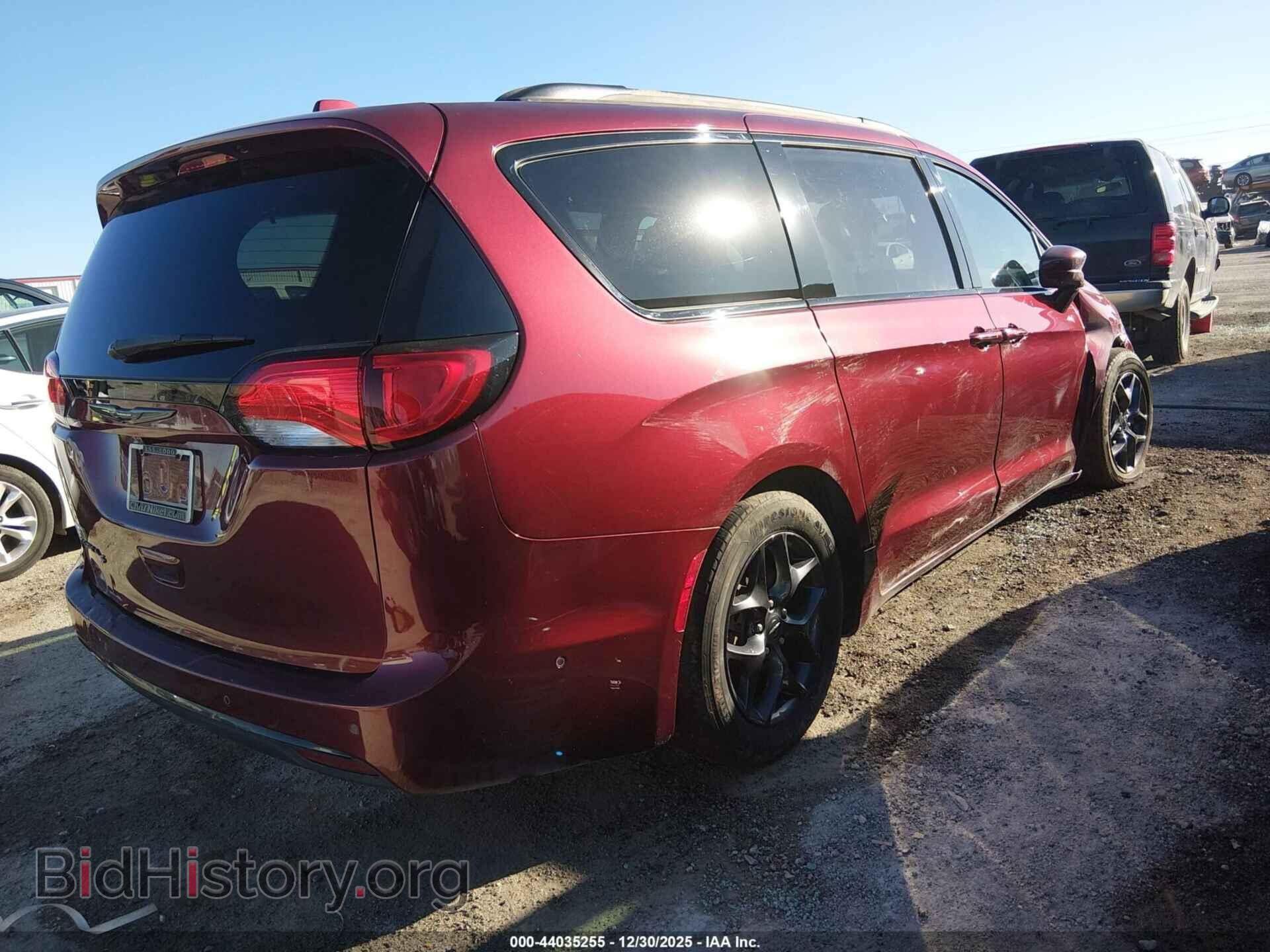 2018 CHRYSLER PACIFICA - VIN: 2C4RC1EG4JR182531 - Фото 4