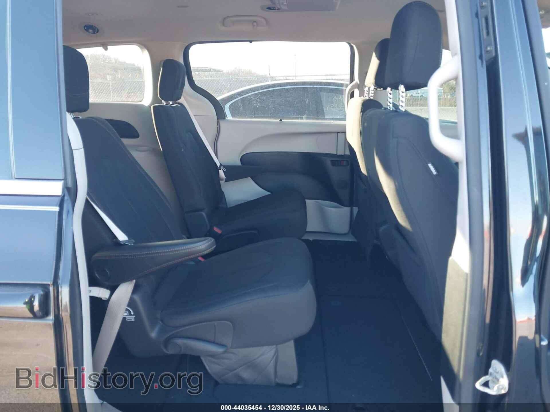 2019 CHRYSLER PACIFICA - VIN: 2C4RC1FG7KR681386 - Photo 8