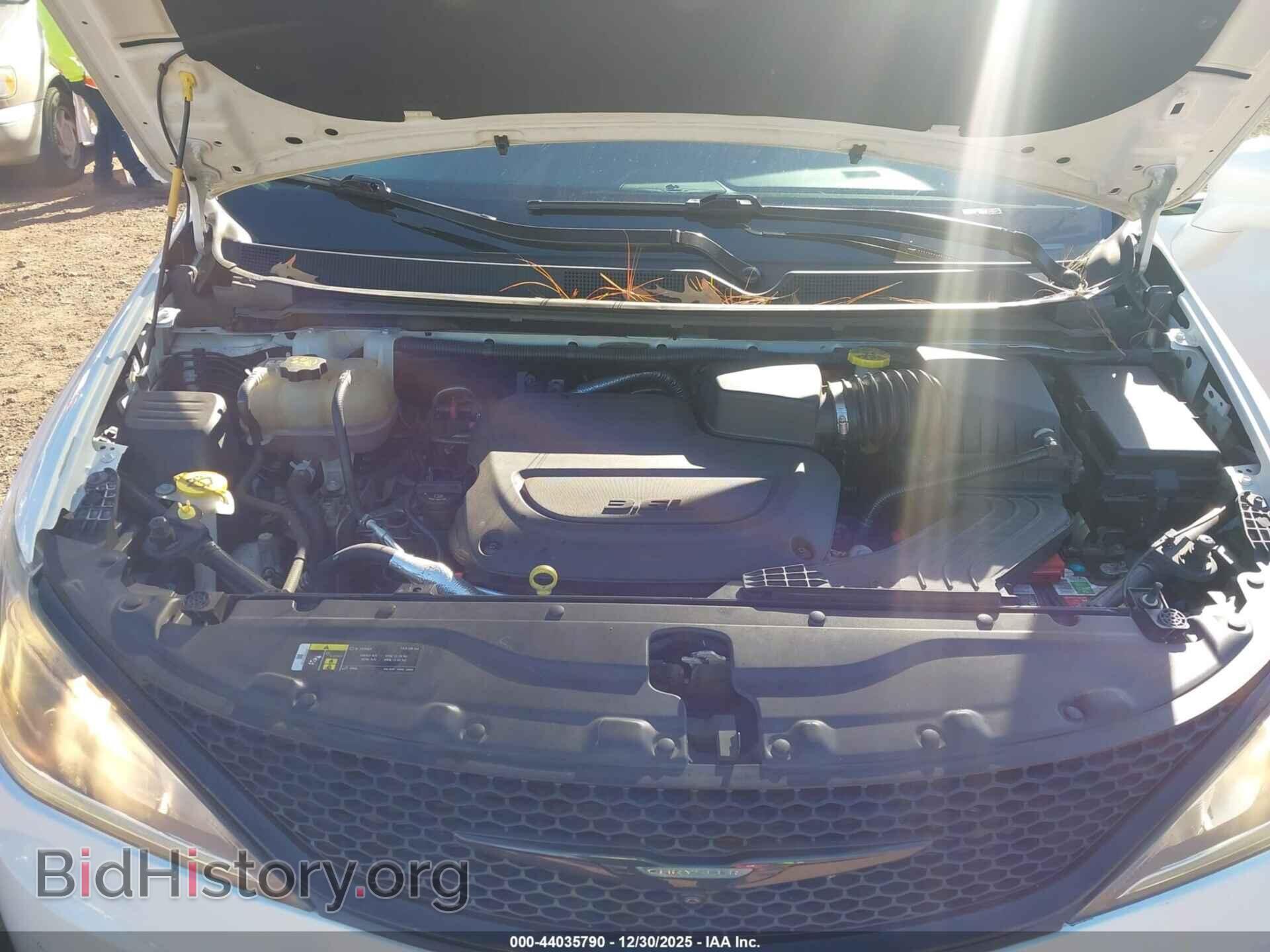 2019 CHRYSLER PACIFICA - VIN: 2C4RC1EG4KR617677 - Фото 10