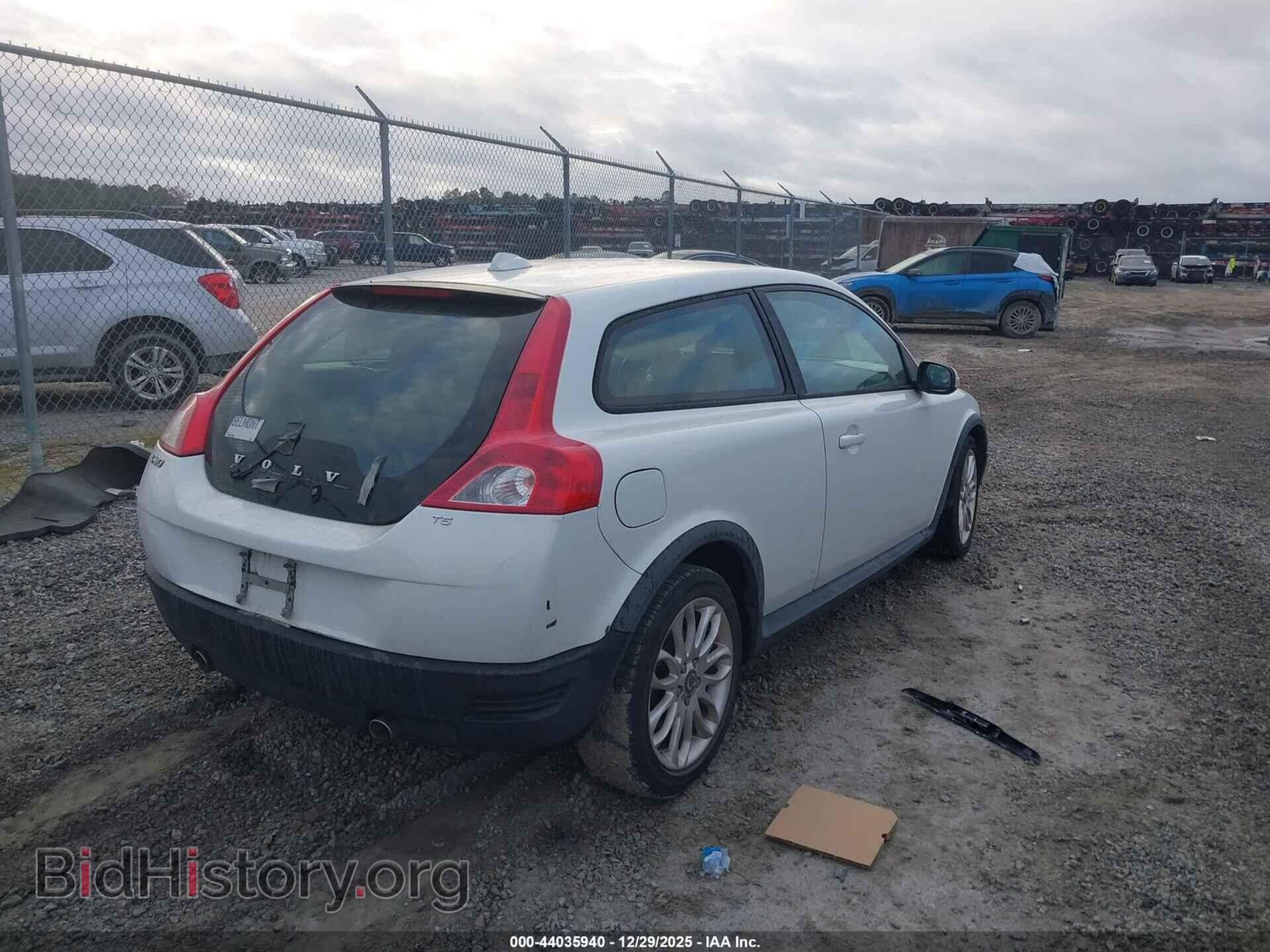 2009 VOLVO C30 - VIN: YV1MK672092132080 - Фото 4