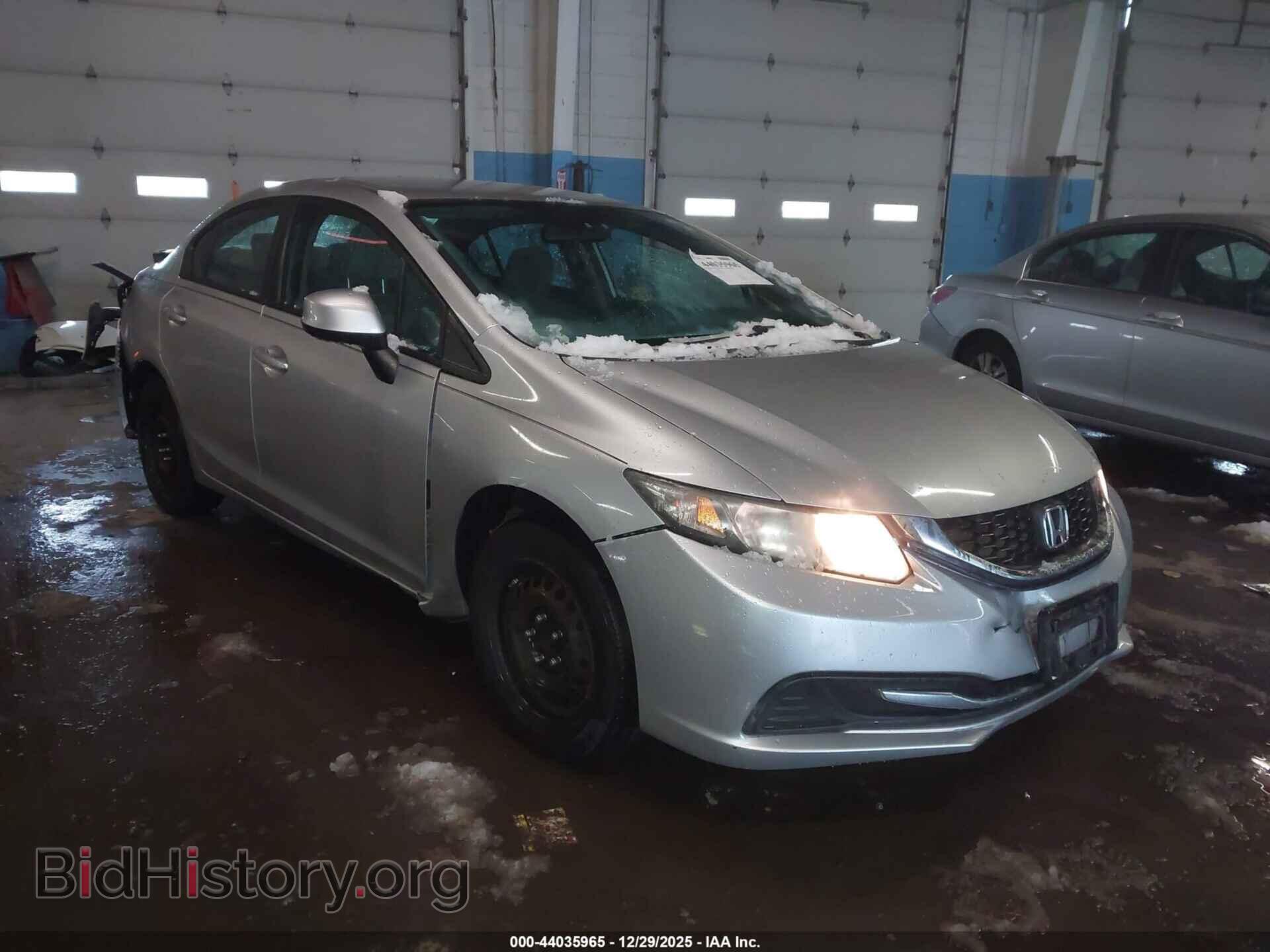 Фотография 19XFB2F51DE252498 - HONDA CIVIC 2013
