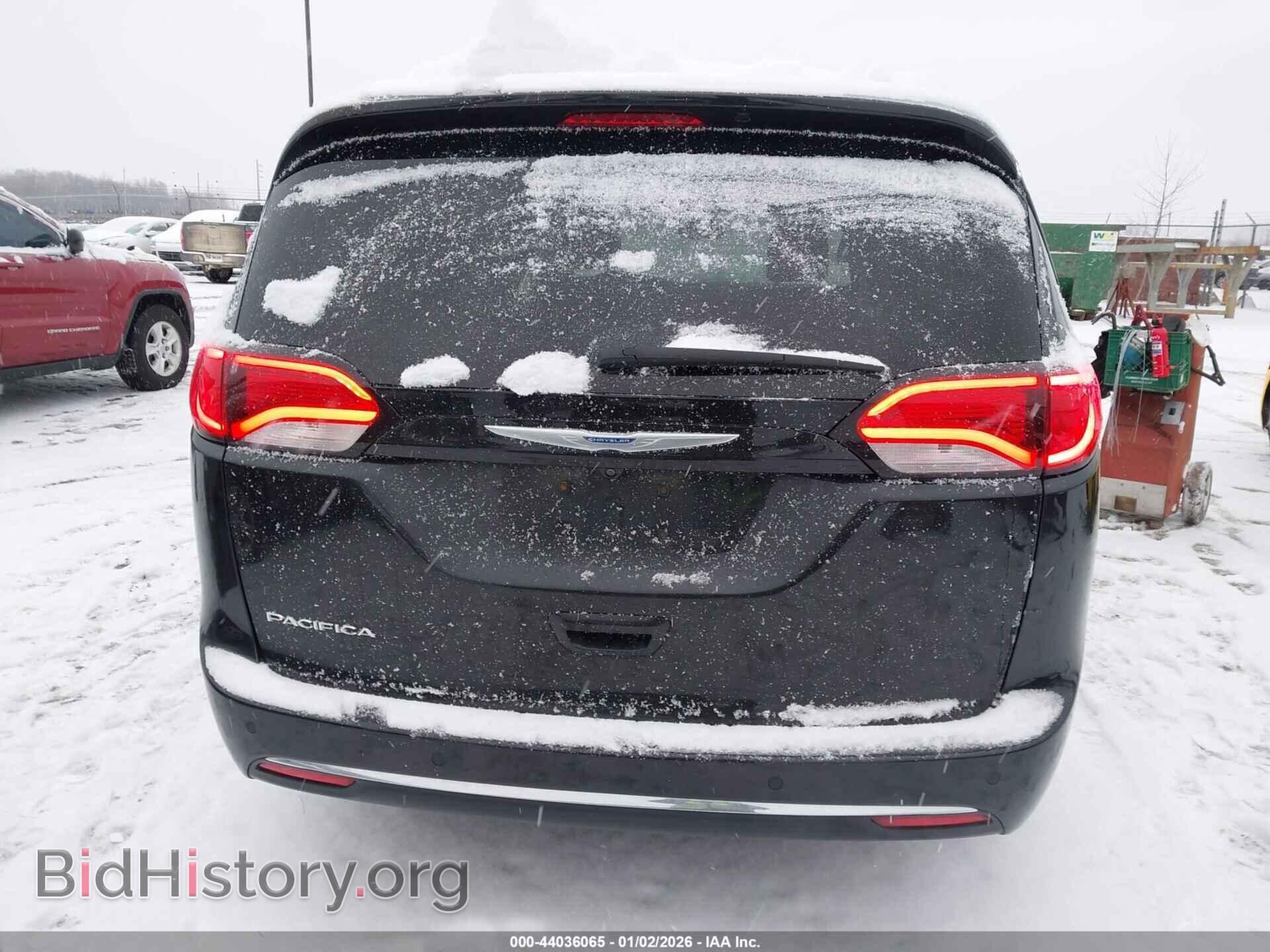 2017 CHRYSLER PACIFICA - VIN: 2C4RC1BG7HR506750 - Фото 17