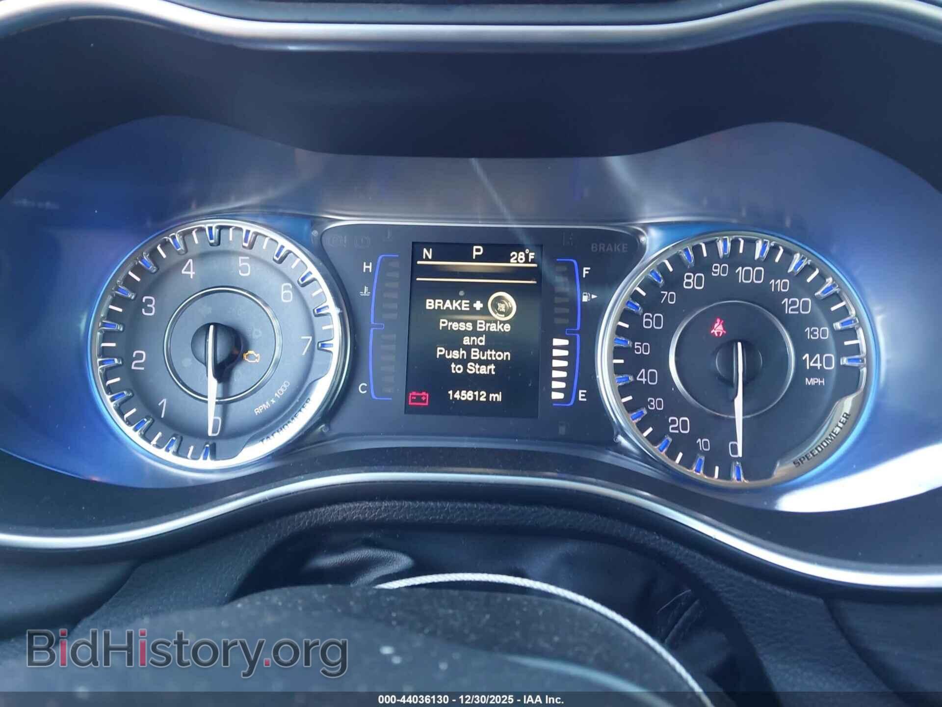 2016 CHRYSLER 200 - VIN: 1C3CCCAB4GN133481 - Фото 7