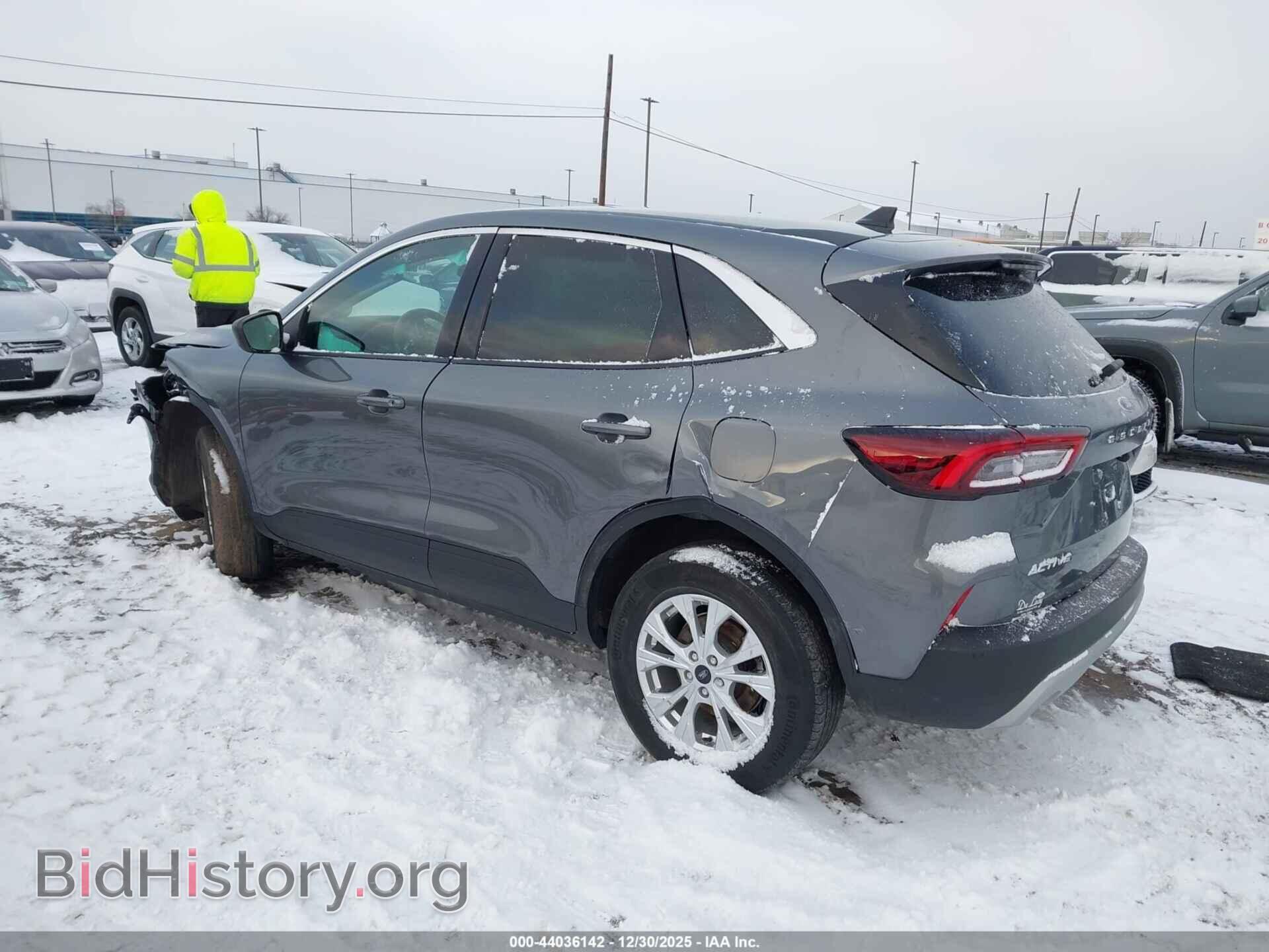 2024 FORD ESCAPE - VIN: 1FMCU9GN9RUA64126 - Фото 3