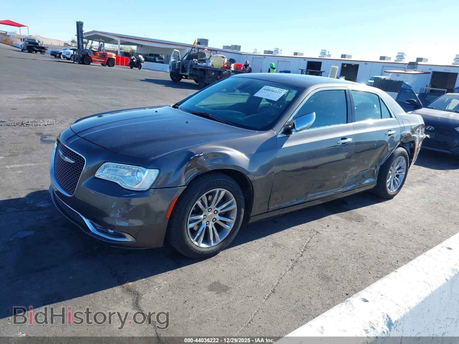 2016 CHRYSLER 300C - VIN: 2C3CCAEG3GH248222 - Photo 14