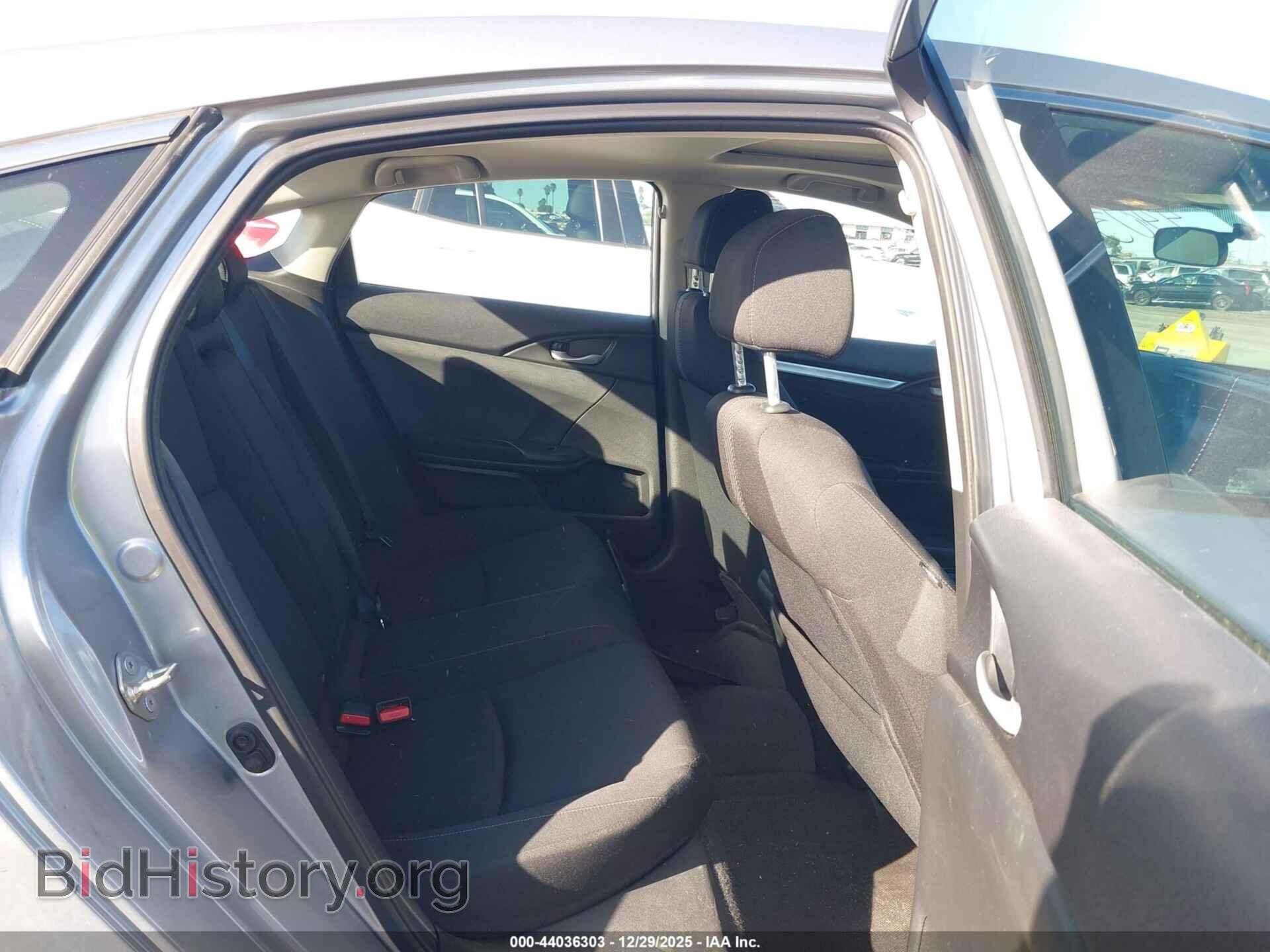2018 HONDA CIVIC - VIN: 2HGFC2F74JH603579 - Фото 8