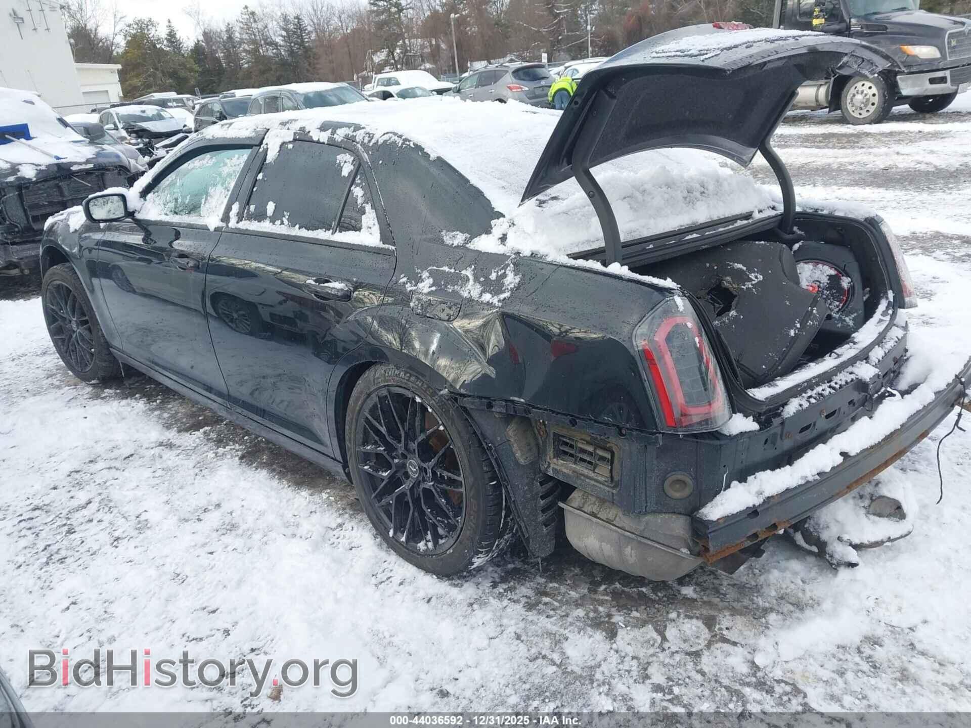 2014 CHRYSLER 300C - VIN: 2C3CCAKT4EH105925 - Фото 3