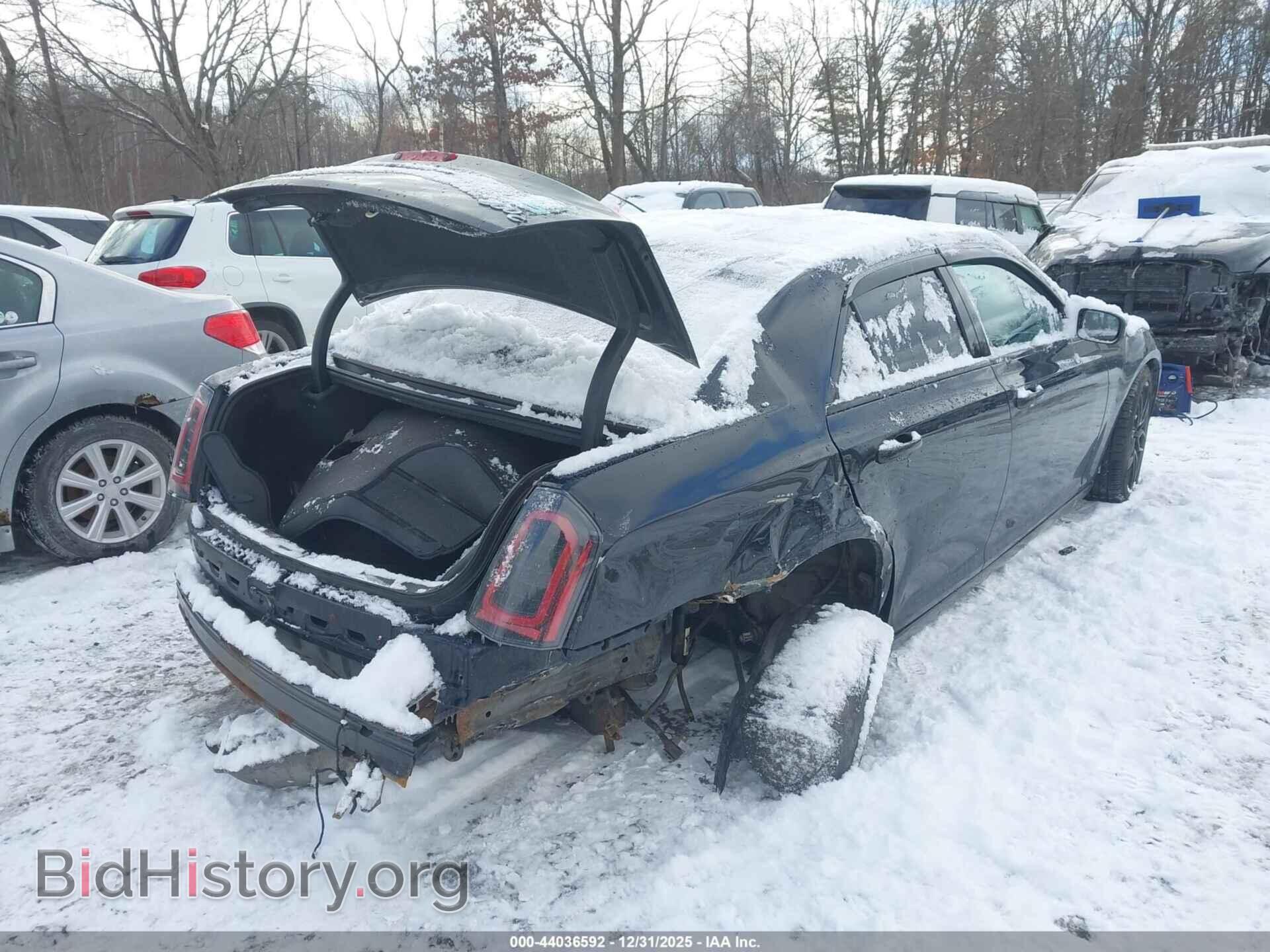 2014 CHRYSLER 300C - VIN: 2C3CCAKT4EH105925 - Фото 6