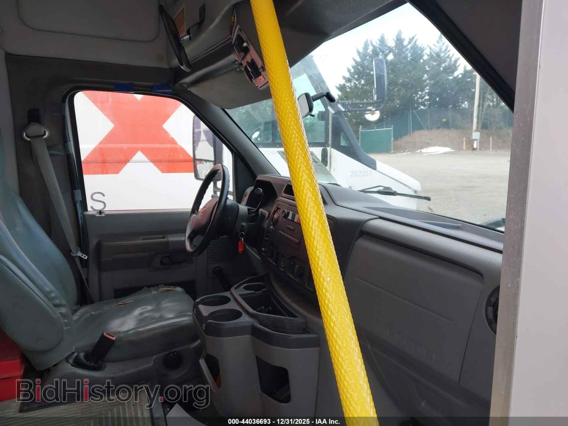 2010 FORD E-350 CUTAWAY - VIN: 1FDEE3FP2ADA09852 - Фото 13