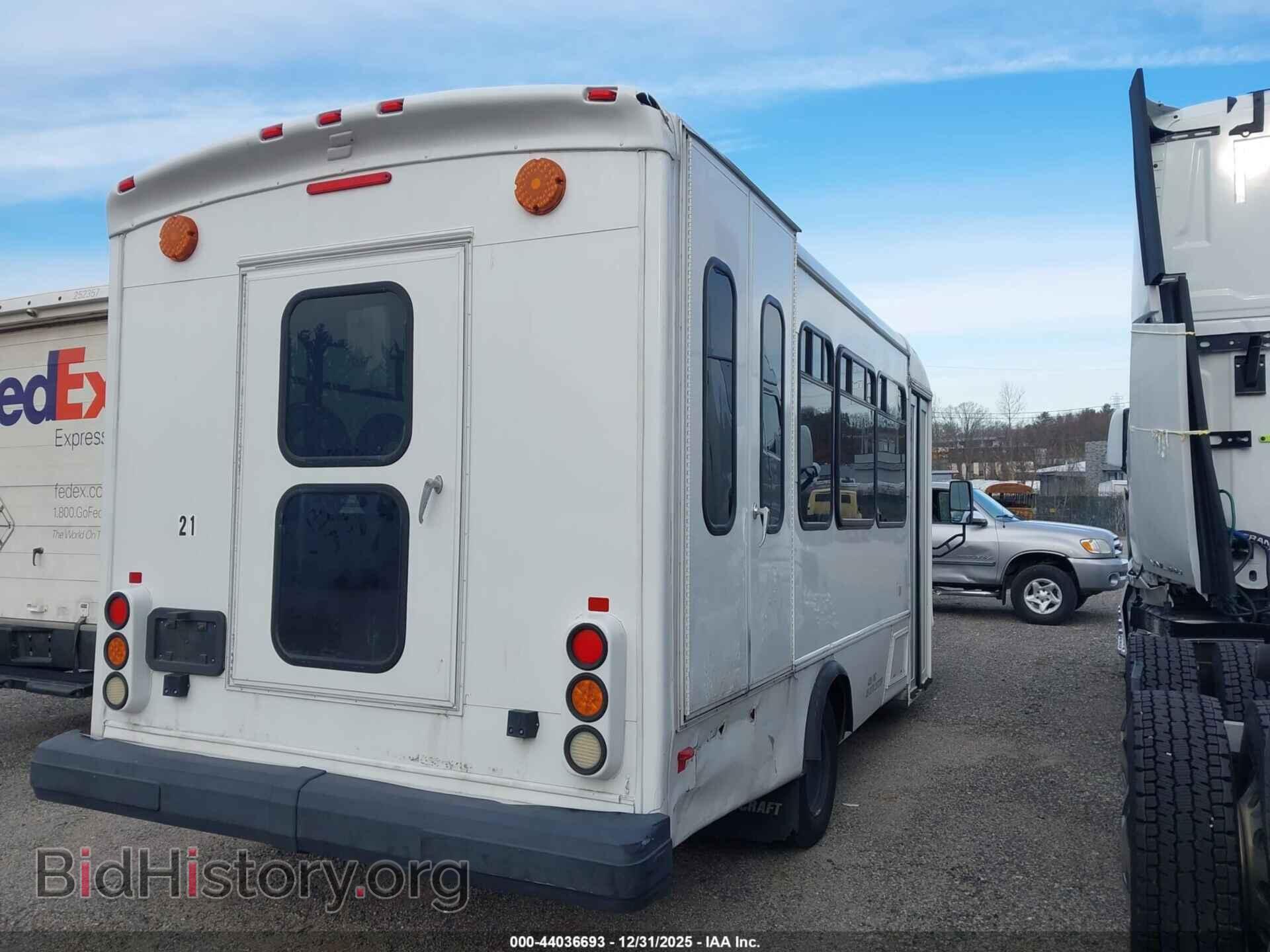 2010 FORD E-350 CUTAWAY - VIN: 1FDEE3FP2ADA09852 - Фото 4