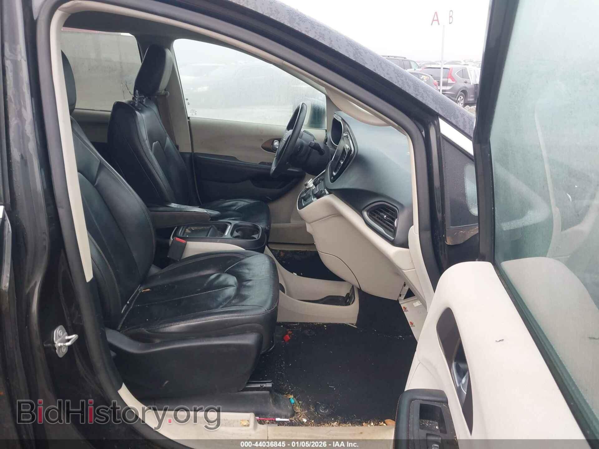 2017 CHRYSLER PACIFICA - VIN: 2C4RC1BG0HR507626 - Photo 5