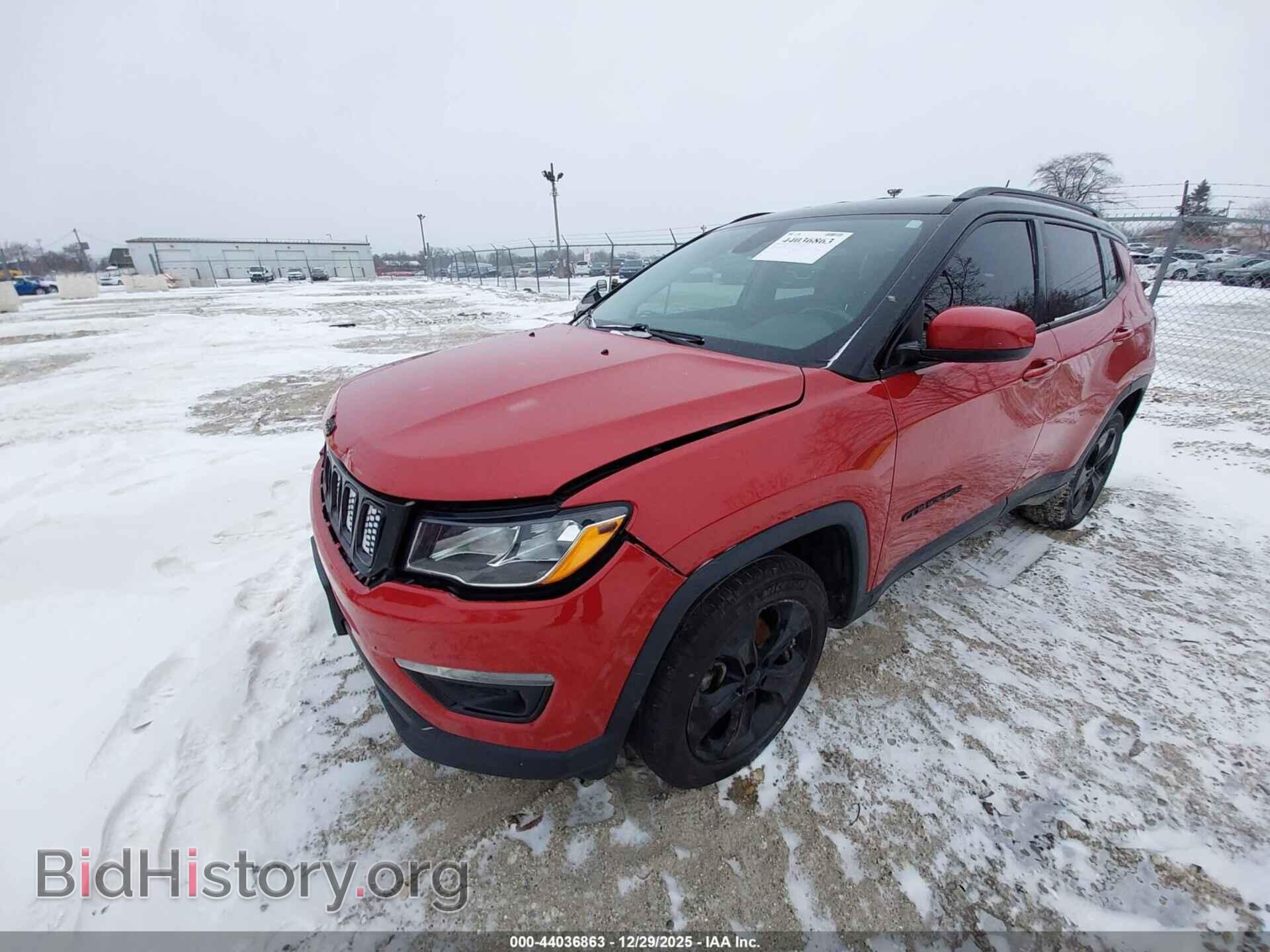 2019 JEEP COMPASS - VIN: 3C4NJDBB4KT812819 - Фото 2
