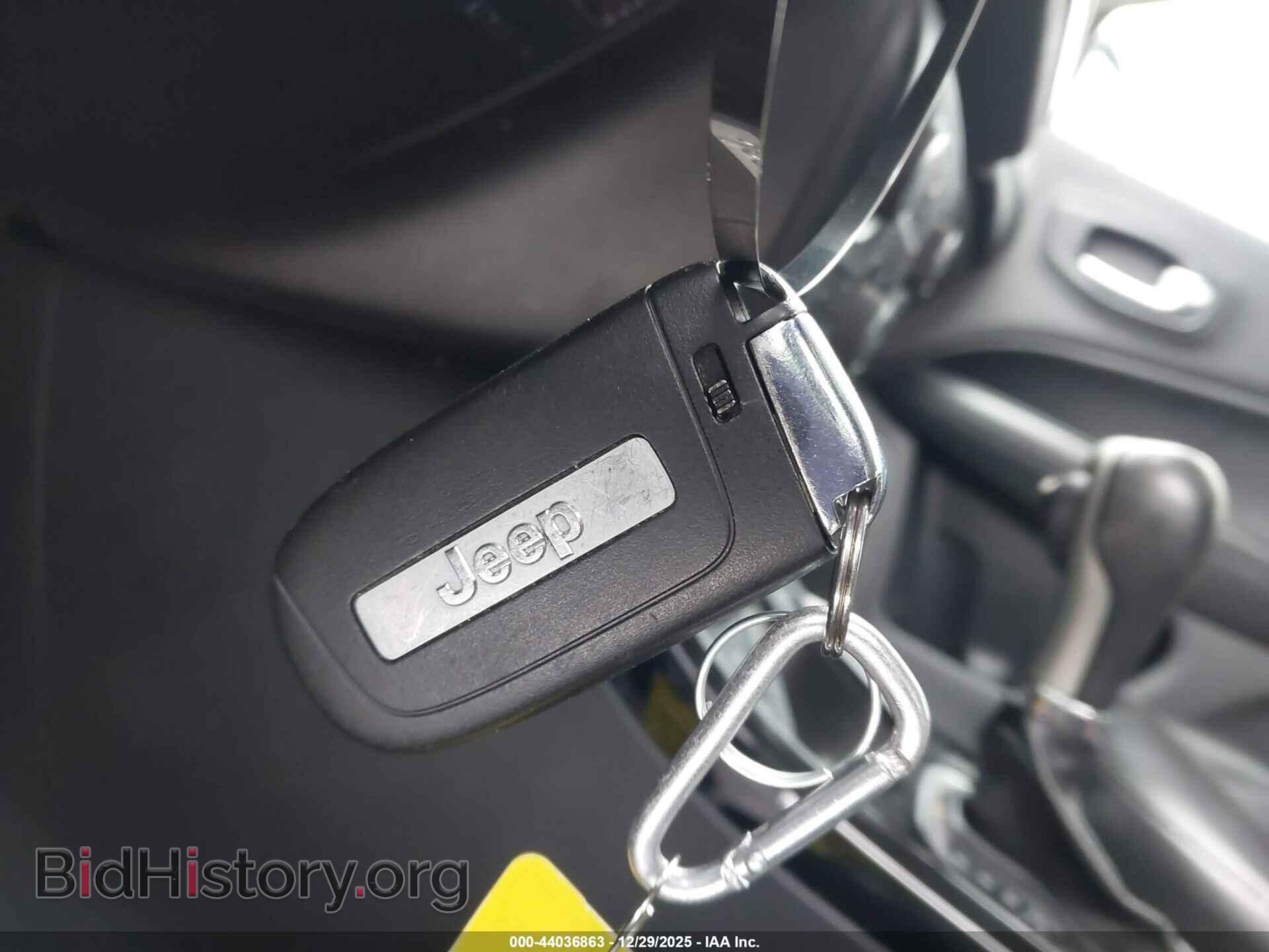 2019 JEEP COMPASS - VIN: 3C4NJDBB4KT812819 - Фото 11