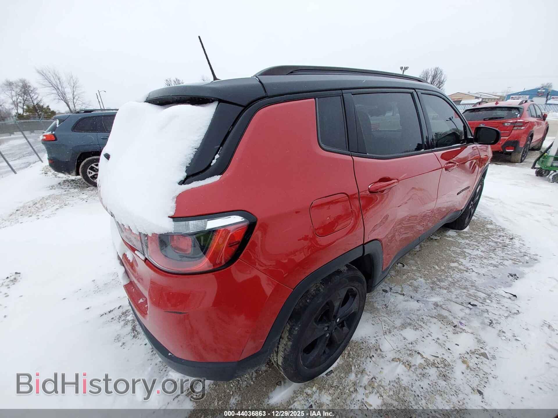 2019 JEEP COMPASS - VIN: 3C4NJDBB4KT812819 - Фото 4