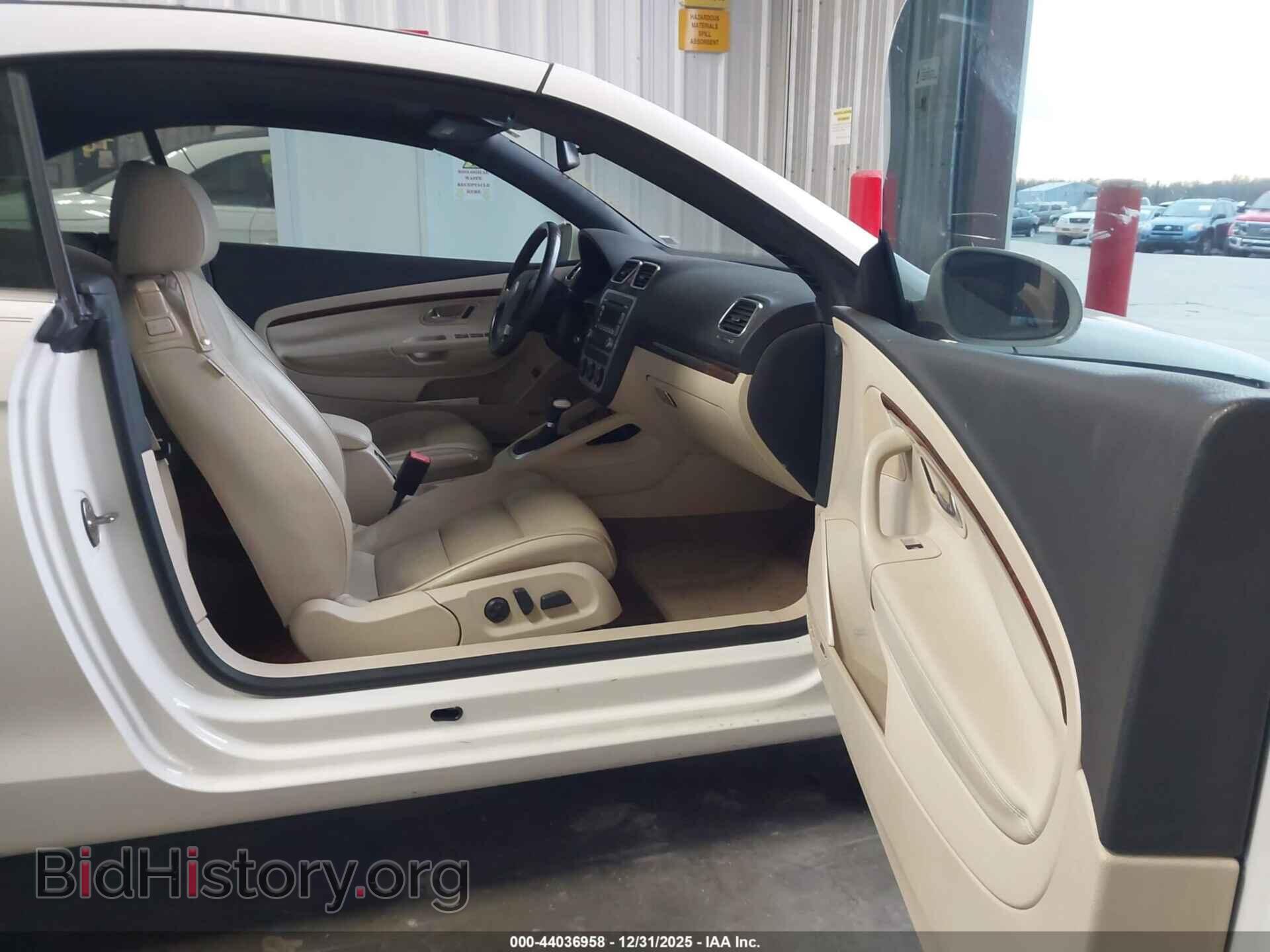 2008 VOLKSWAGEN EOS - VIN: WVWFA71F48V033178 - Фото 5