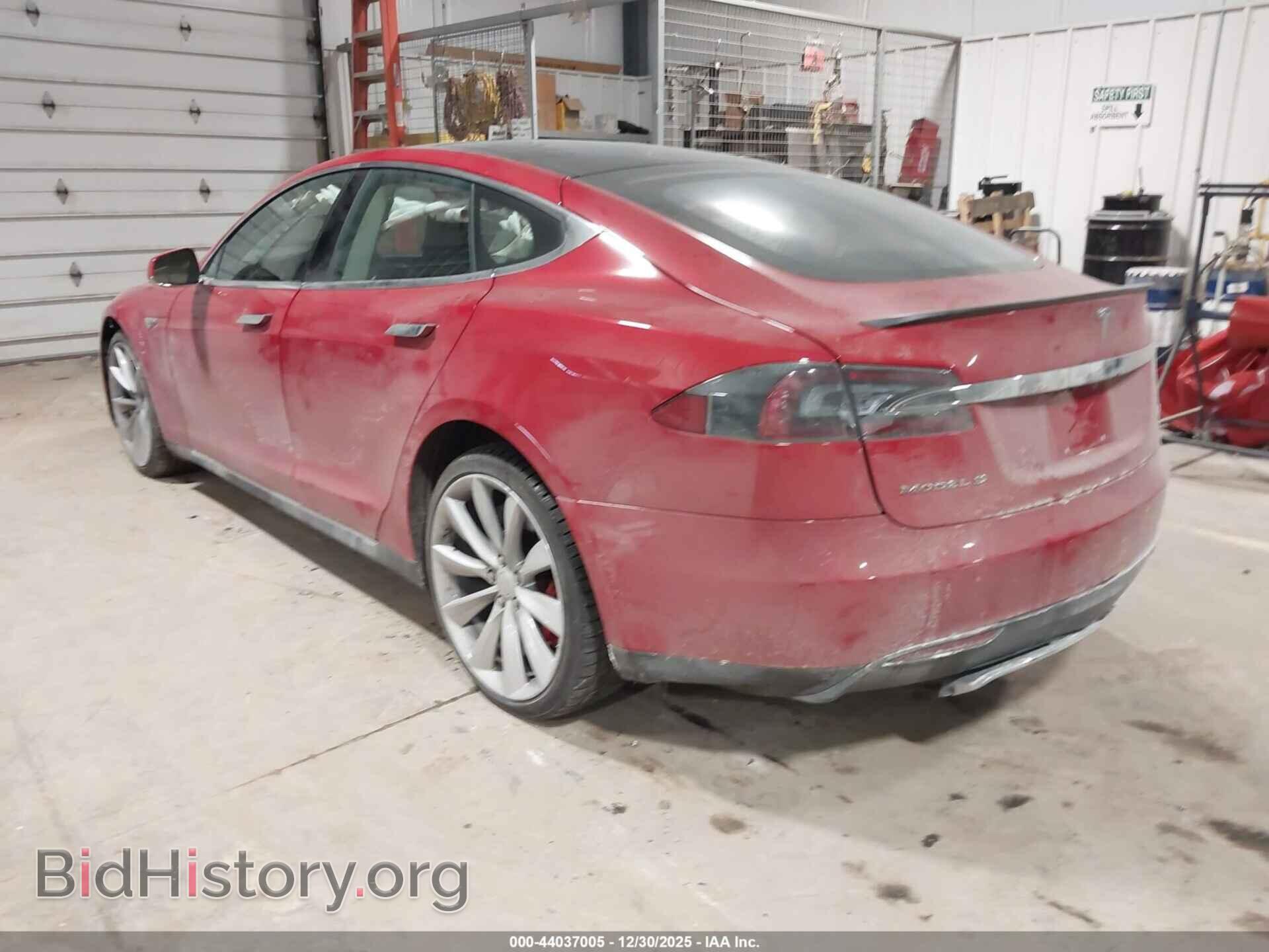 2014 TESLA MODEL S - VIN: 5YJSA1H16EFP39763 - Фото 3
