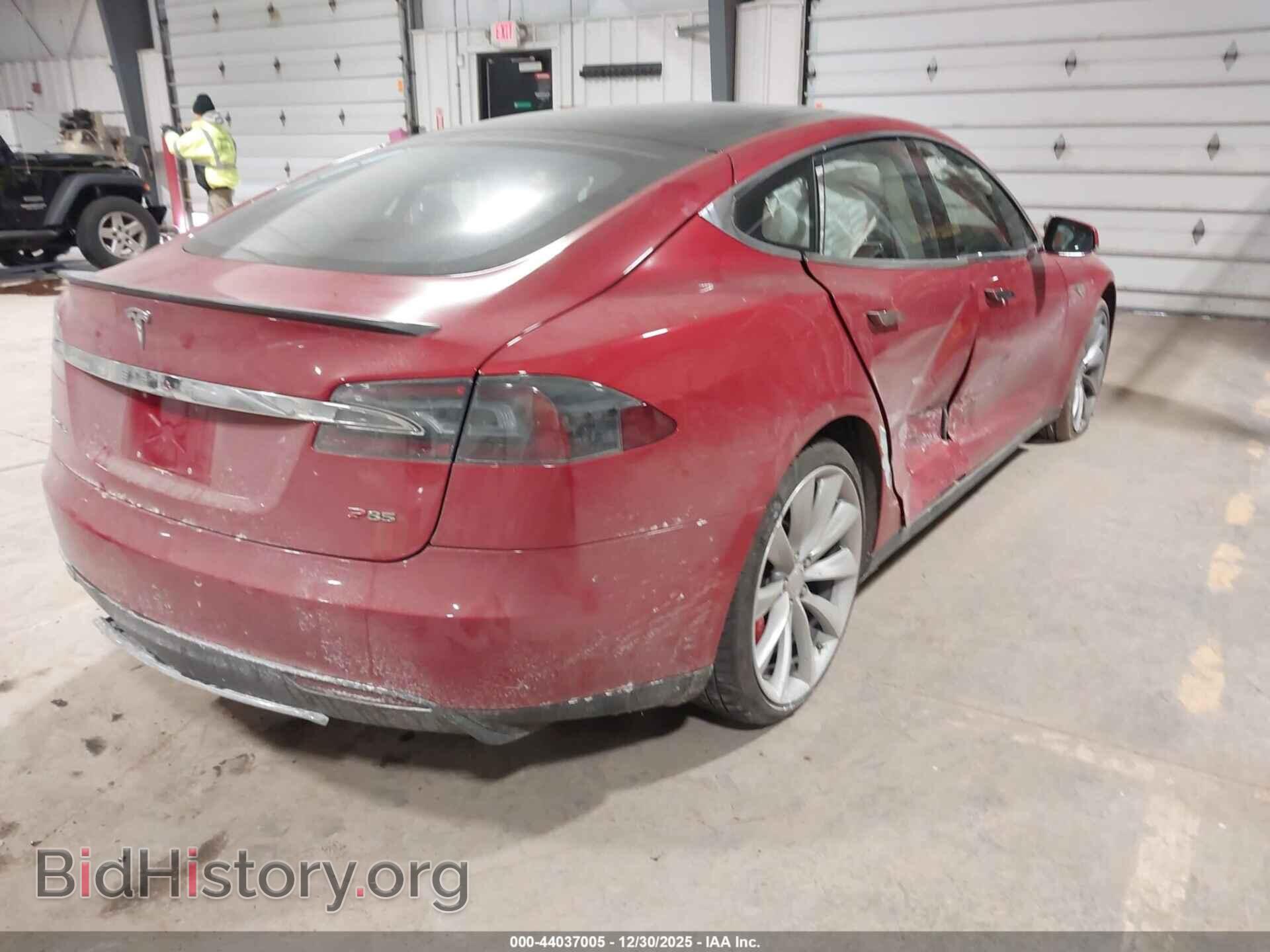2014 TESLA MODEL S - VIN: 5YJSA1H16EFP39763 - Фото 4