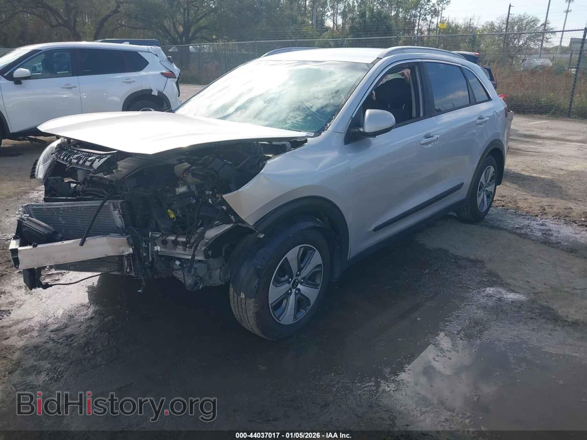 2018 KIA NIRO - VIN: KNDCB3LCXJ5201147 - Фото 2