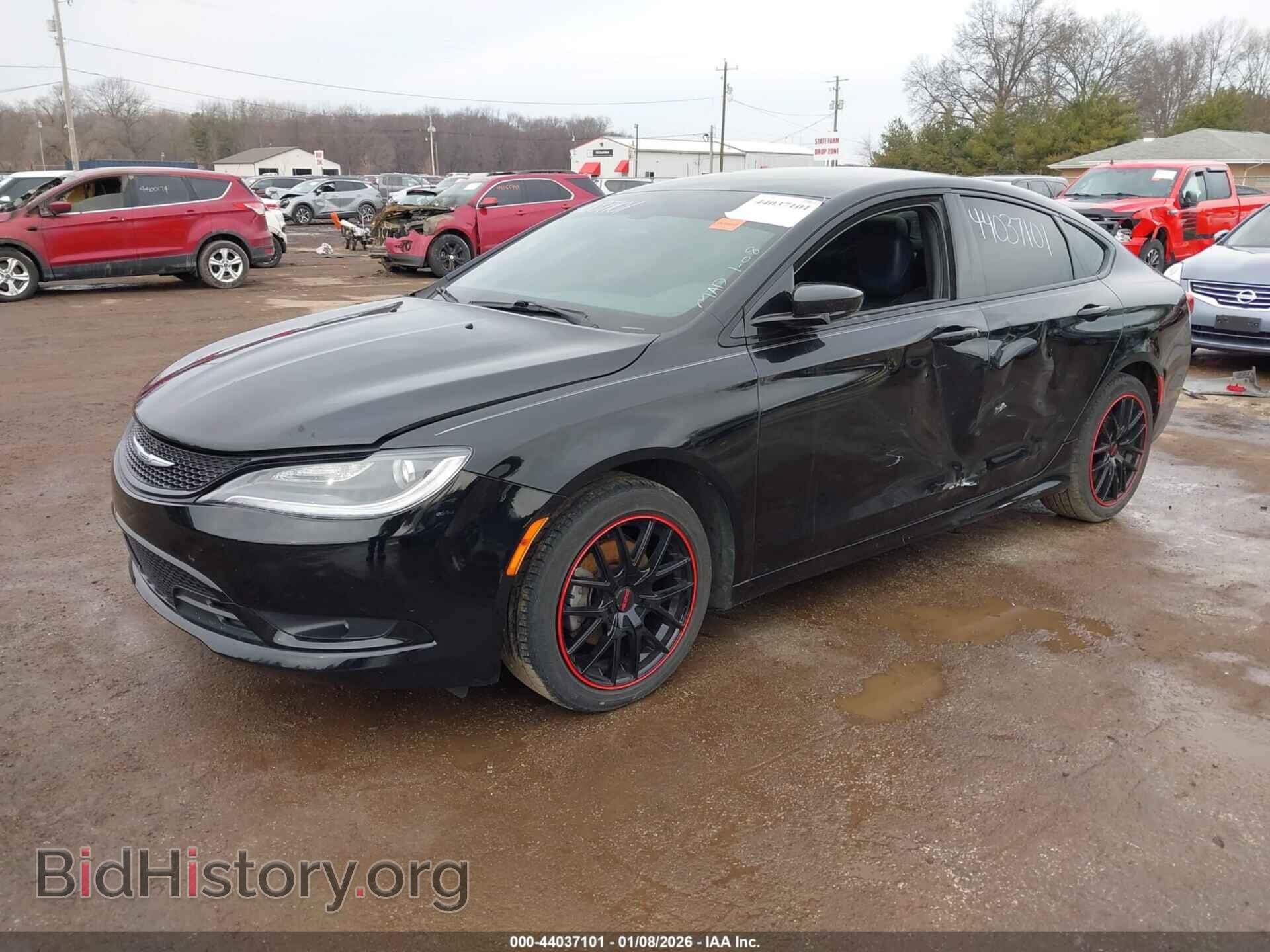 2015 CHRYSLER 200 - VIN: 1C3CCCBB2FN614603 - Фото 2