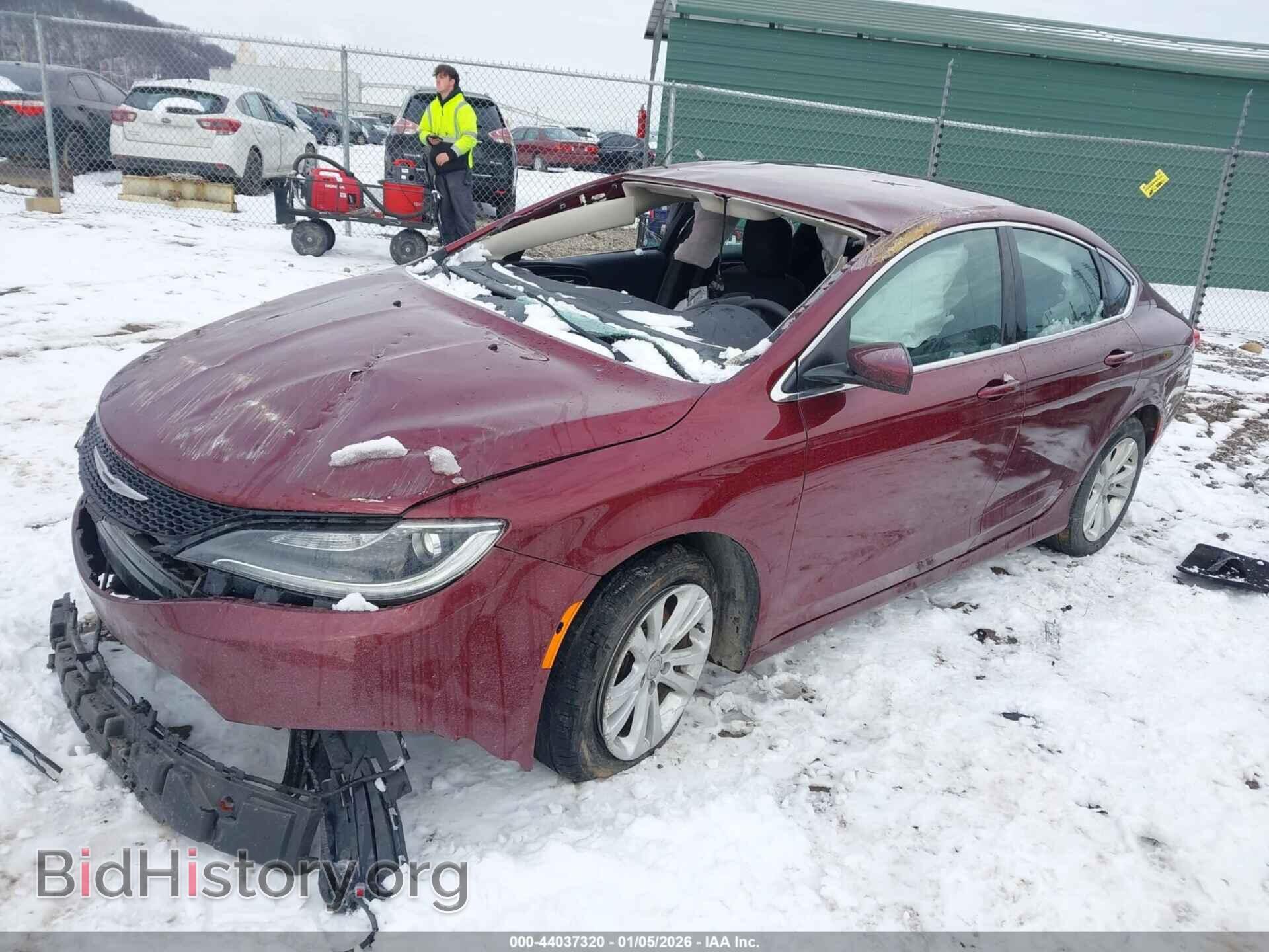 2015 CHRYSLER 200 - VIN: 1C3CCCAB3FN676268 - Фото 2