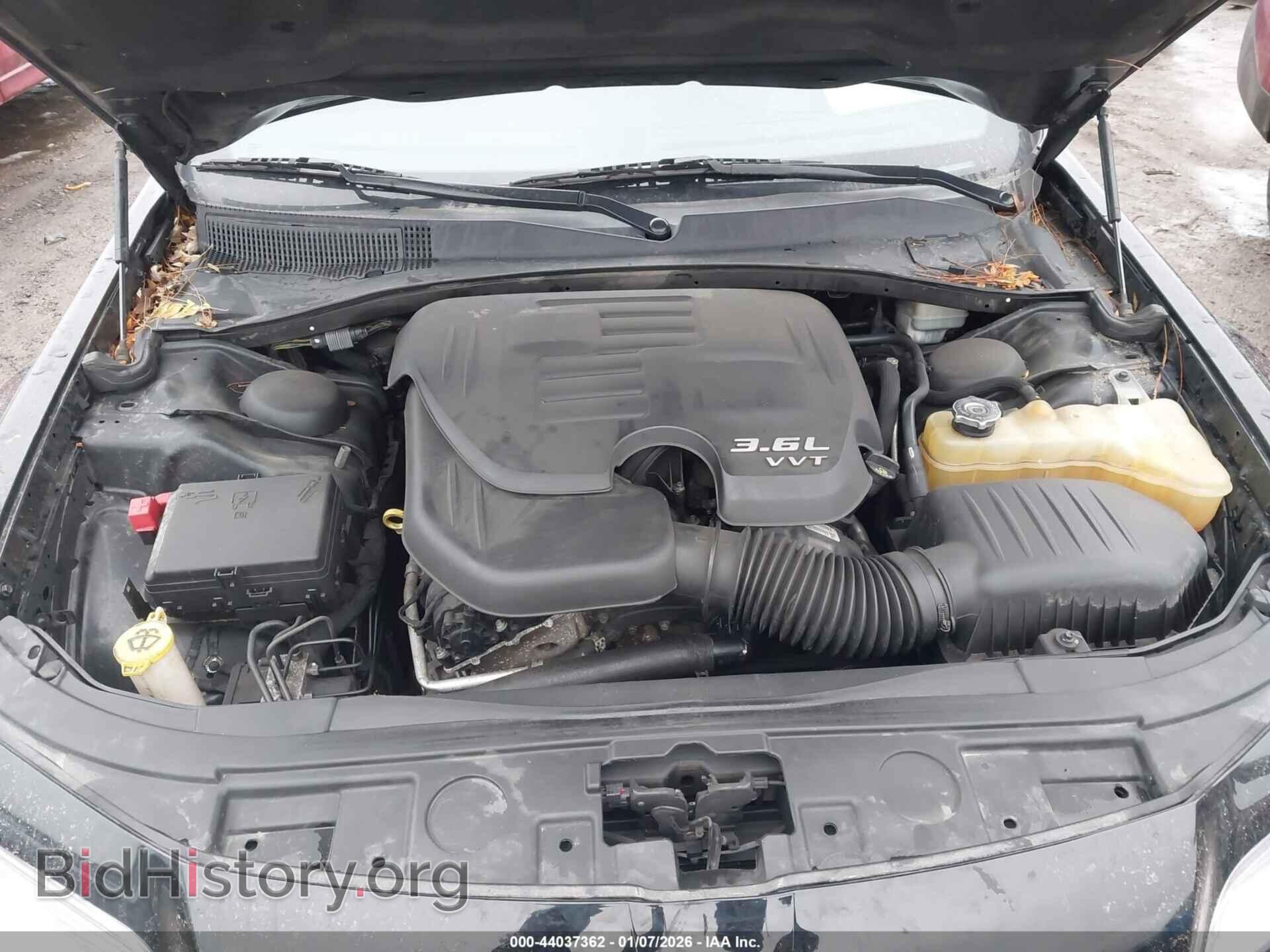 2014 CHRYSLER 300 - VIN: 2C3CCAAG7EH355275 - Фото 10