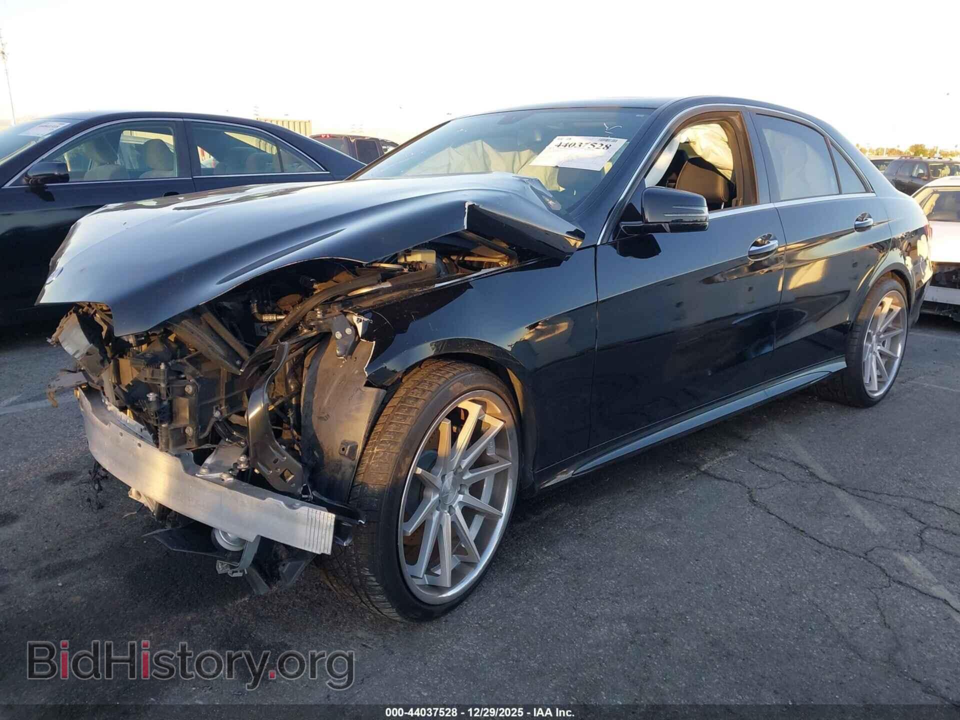 2014 MERCEDES-BENZ E 350 - VIN: WDDHF5KB9EA793495 - Фото 2
