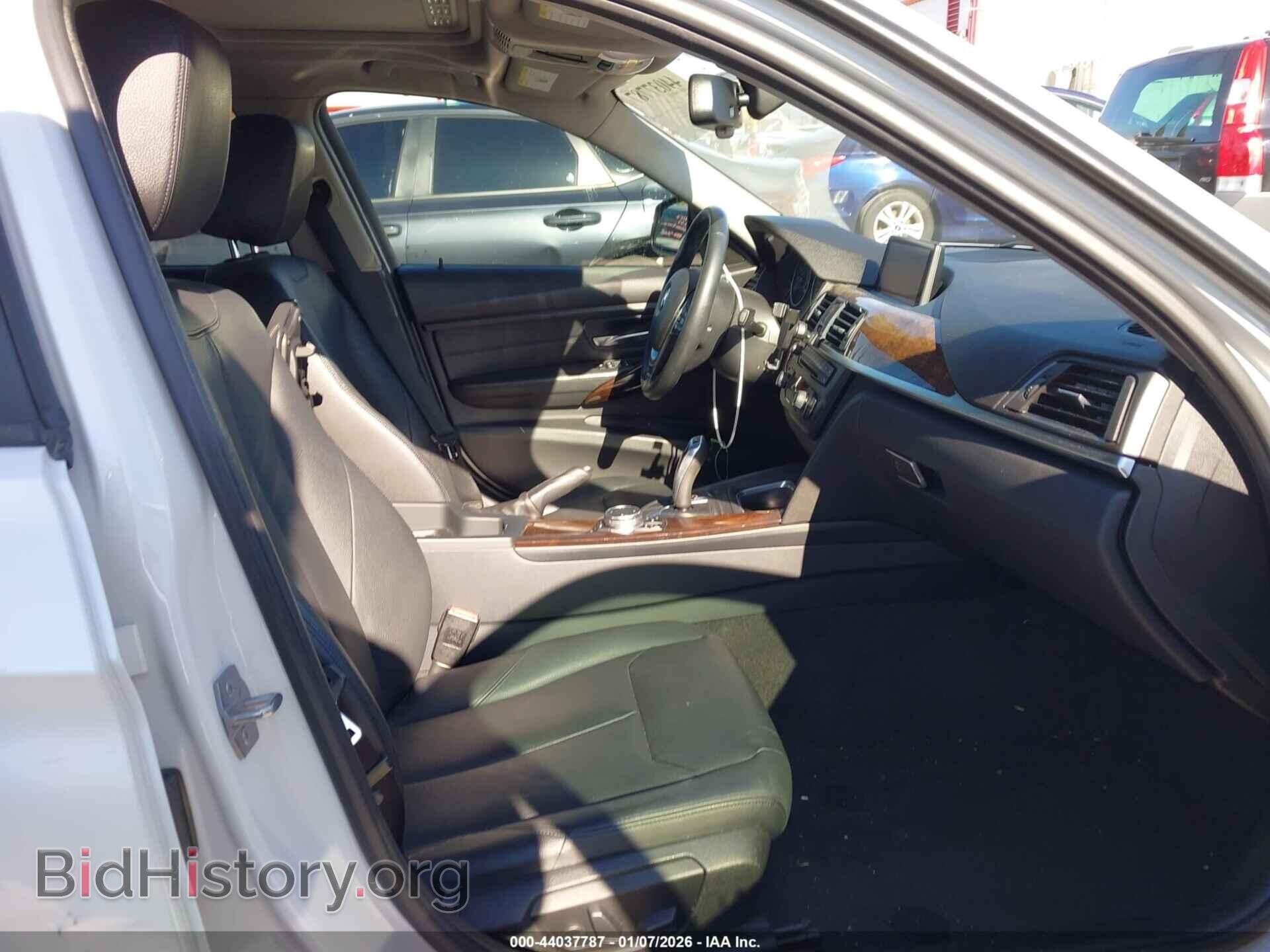 2015 BMW 328I - VIN: WBA3A5G56FNS84672 - Фото 5