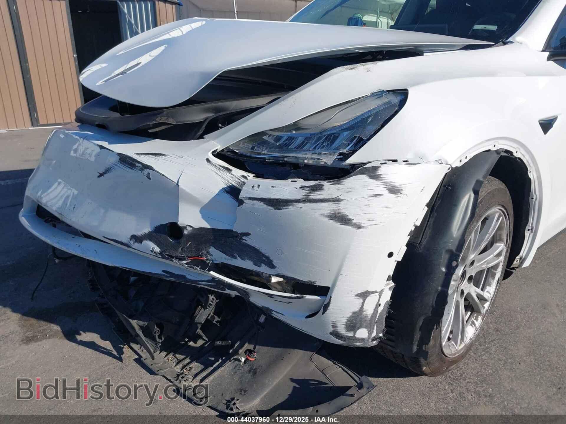2022 TESLA MODEL Y - VIN: 7SAYGDEE6NF410081 - Фото 6