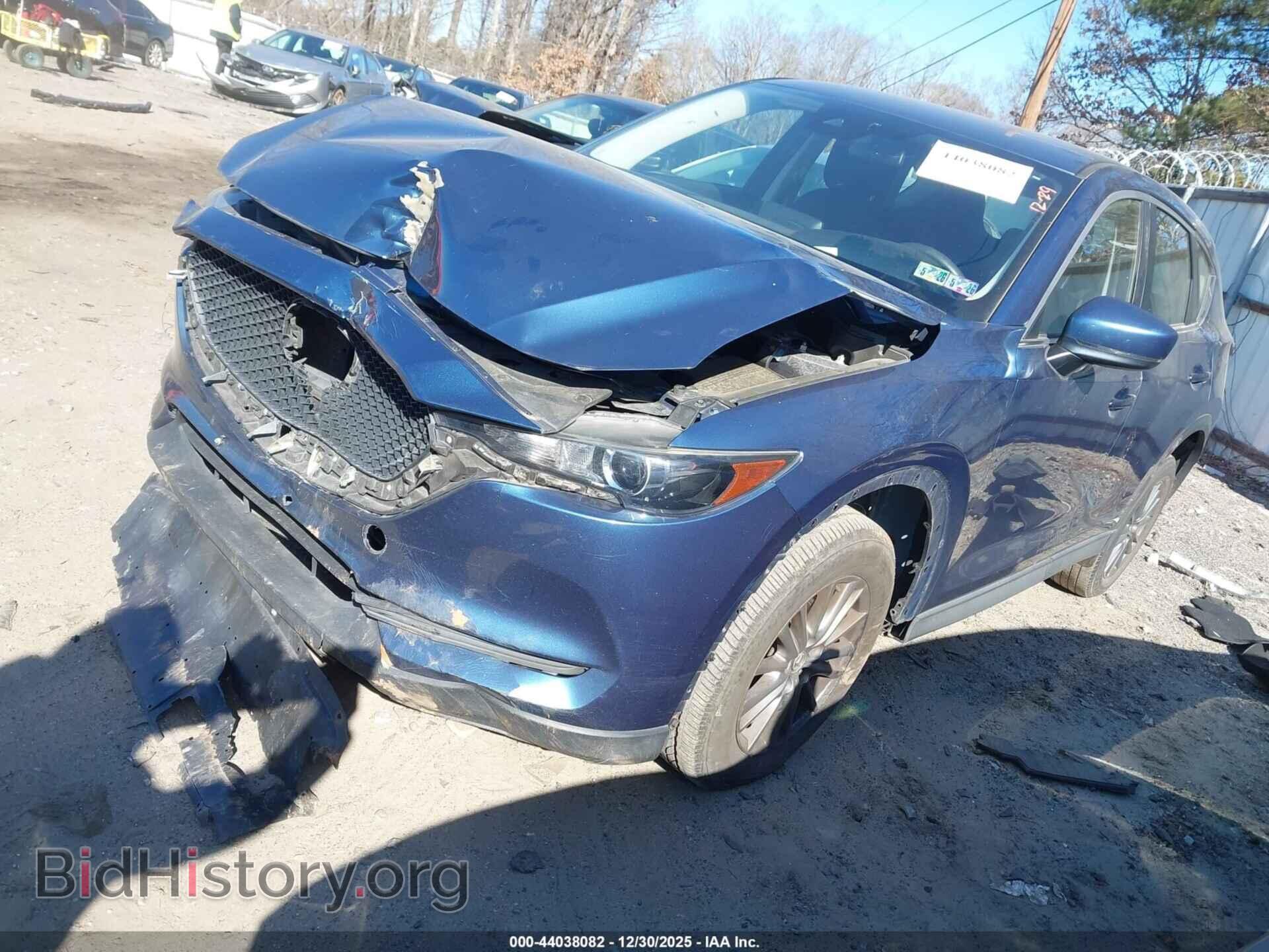 2017 MAZDA CX-5 - VIN: JM3KFBBL2H0174410 - Фото 2