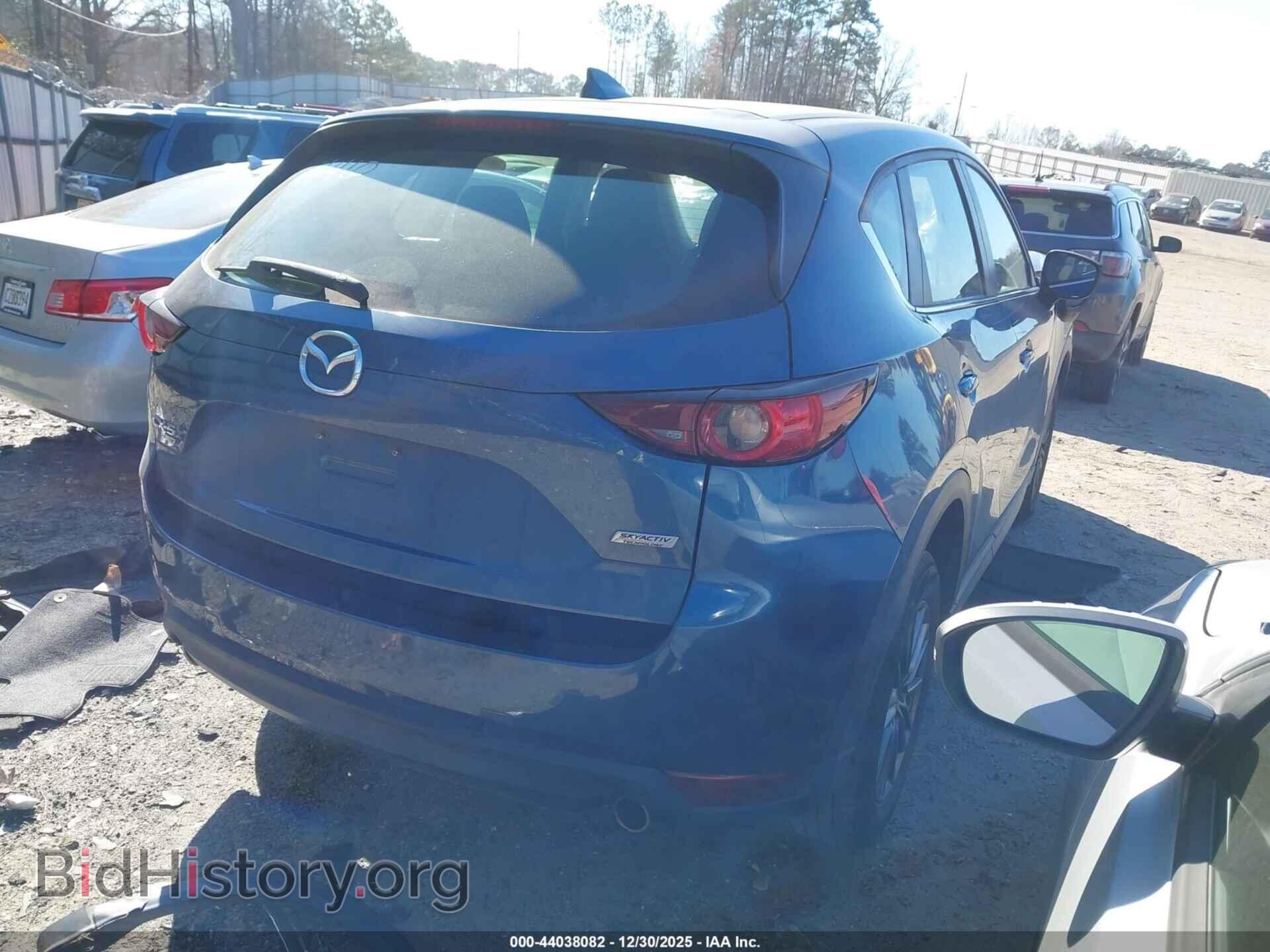2017 MAZDA CX-5 - VIN: JM3KFBBL2H0174410 - Фото 4