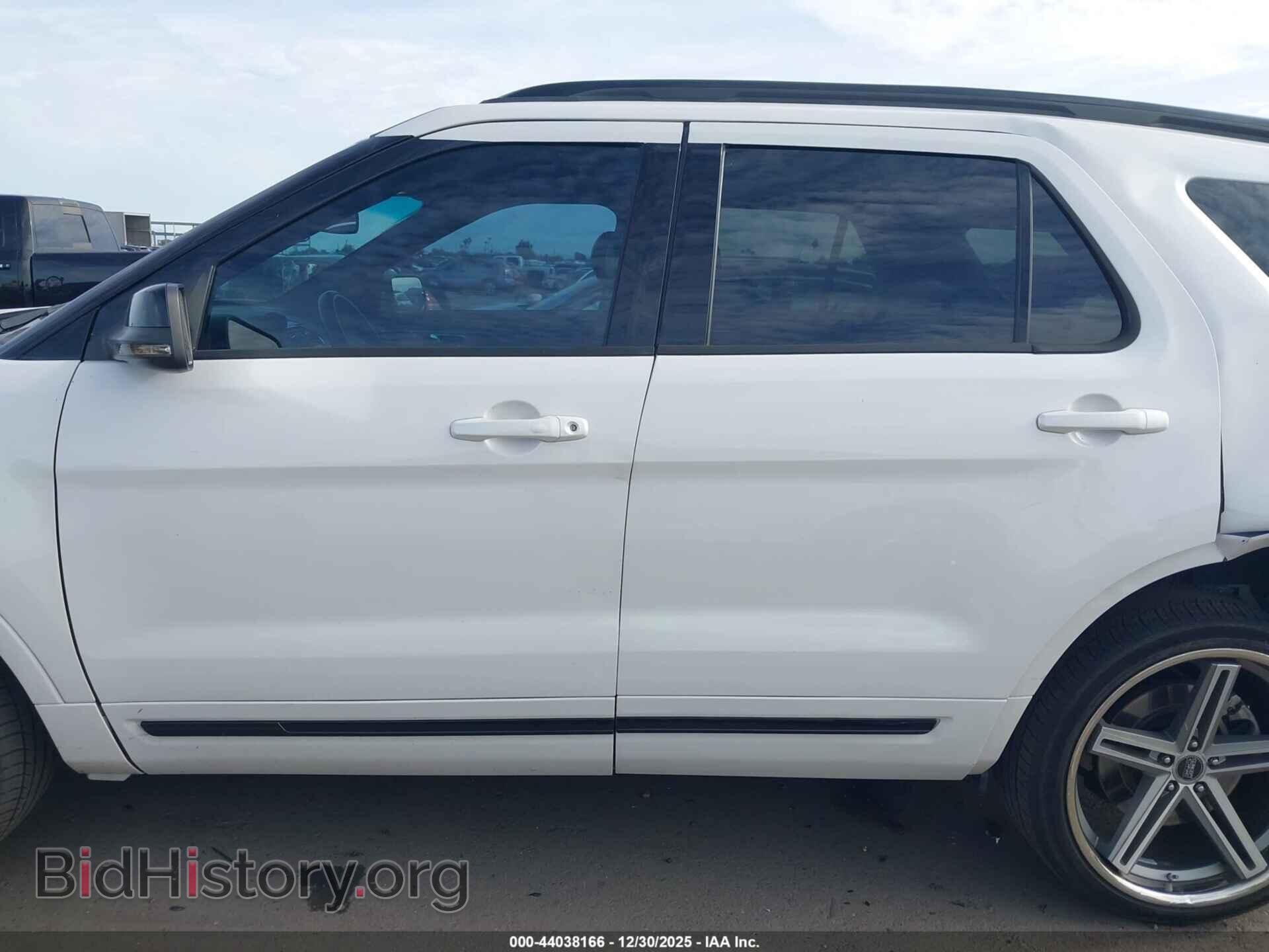 2016 FORD EXPLORER - VIN: 1FM5K8GT8GGA62421 - Фото 14