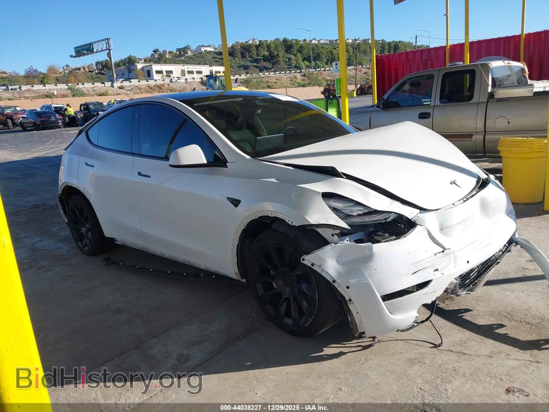 Photo 5YJYGDEEXMF213412 - TESLA MODEL Y 2021