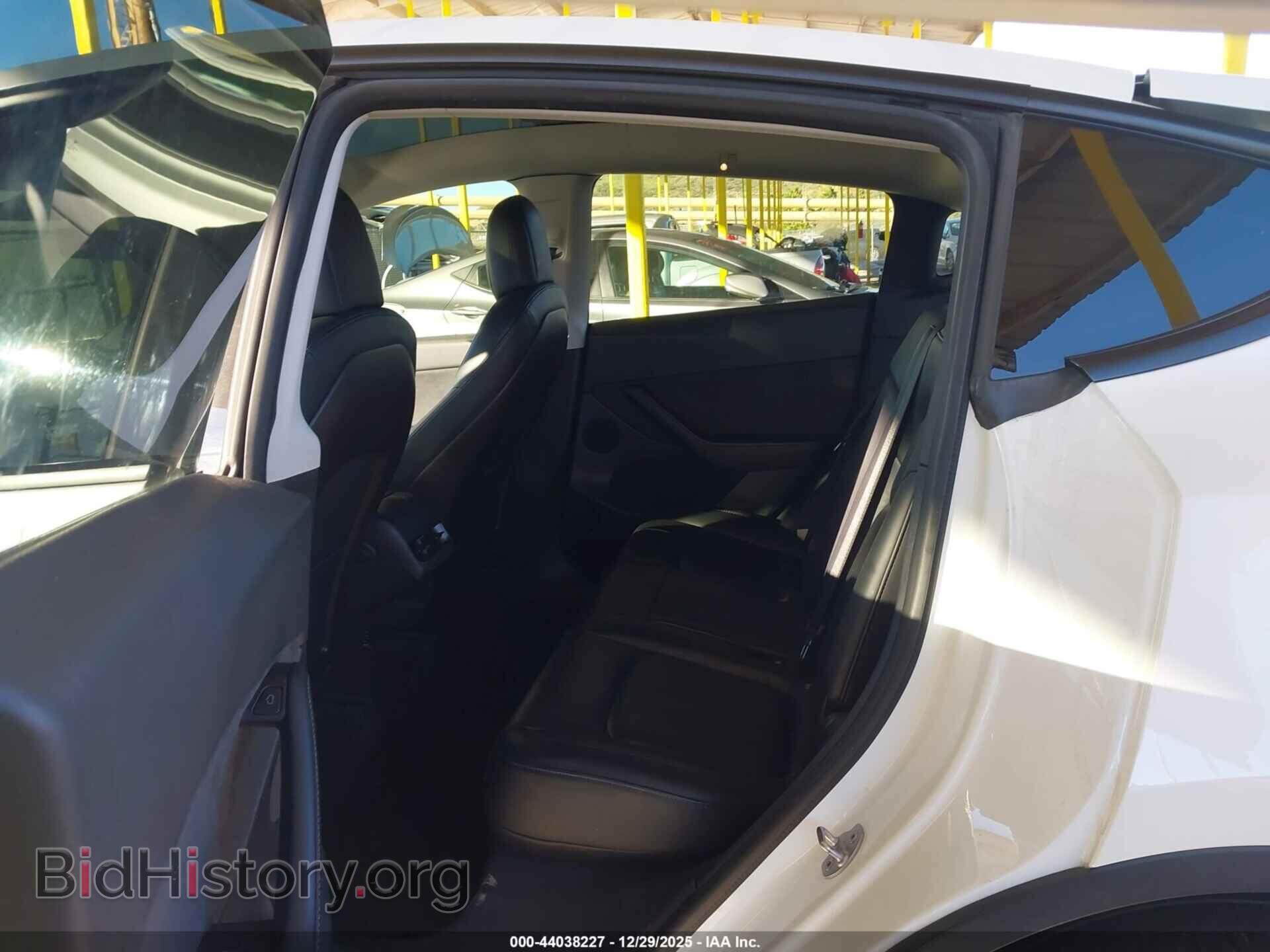 2021 TESLA MODEL Y - VIN: 5YJYGDEEXMF213412 - Фото 8
