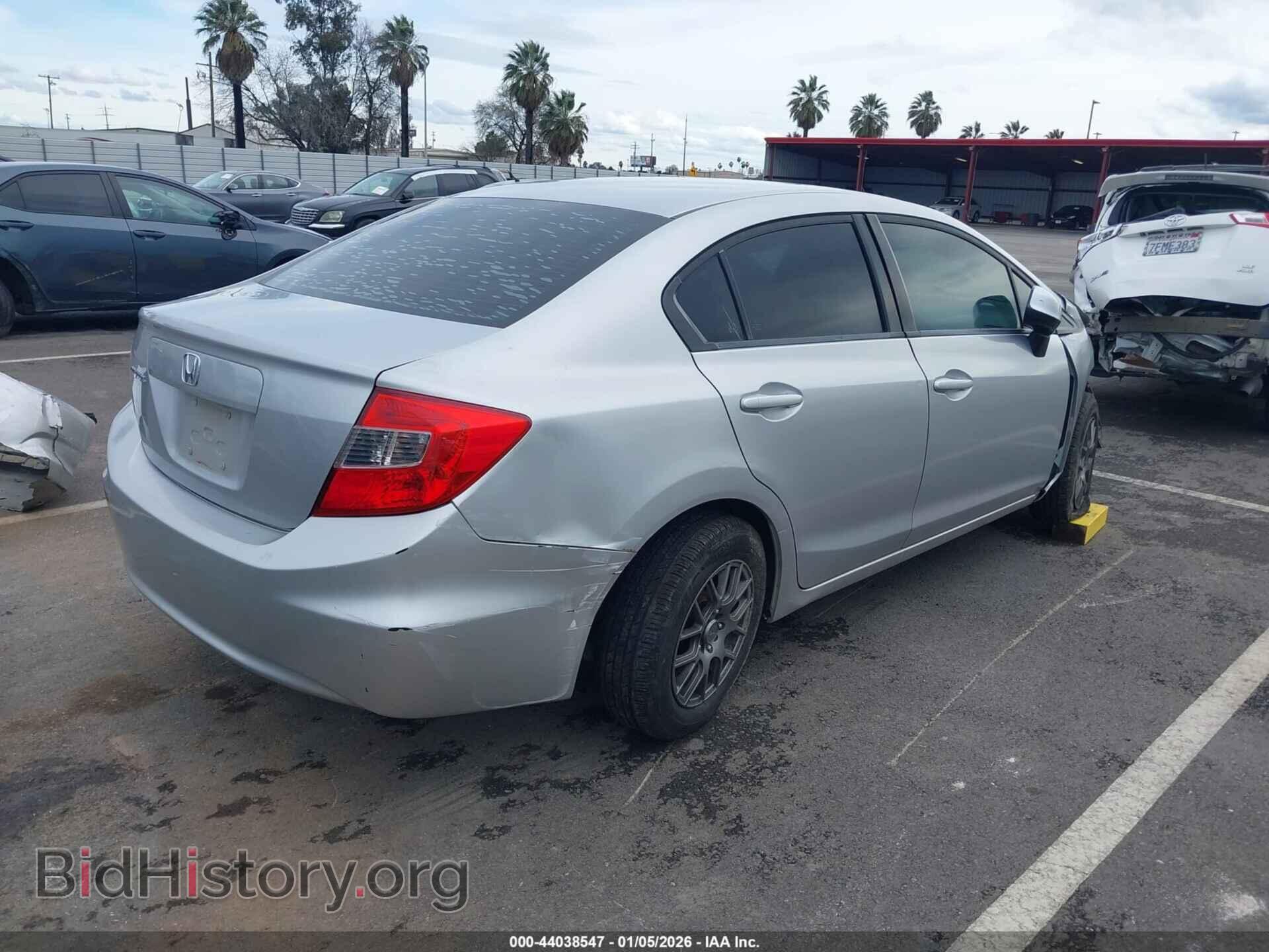 2012 HONDA CIVIC - VIN: 19XFB2F57CE378217 - Фото 4