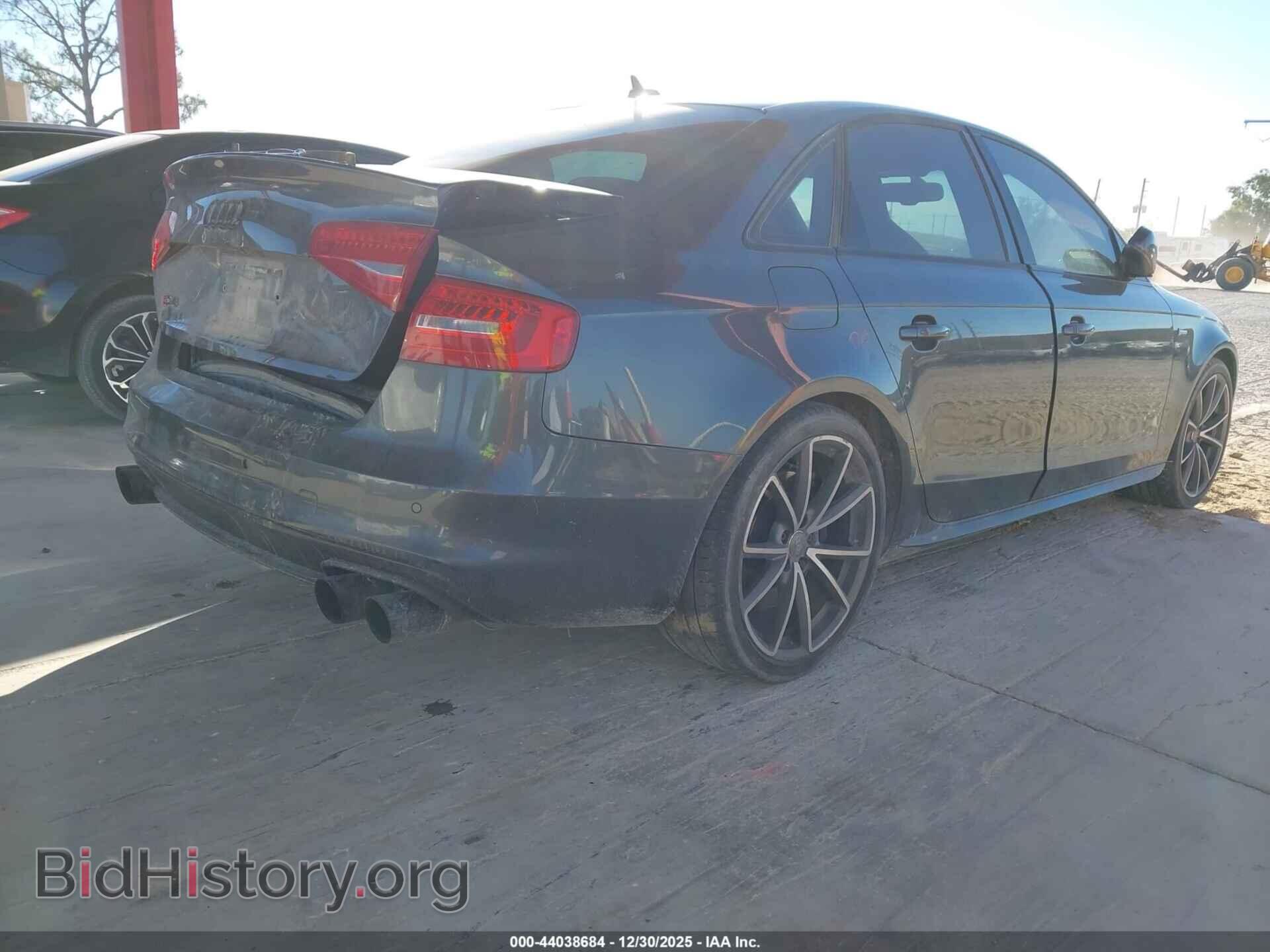 2015 AUDI S4 - VIN: WAUBGAFLXFA123672 - Фото 4