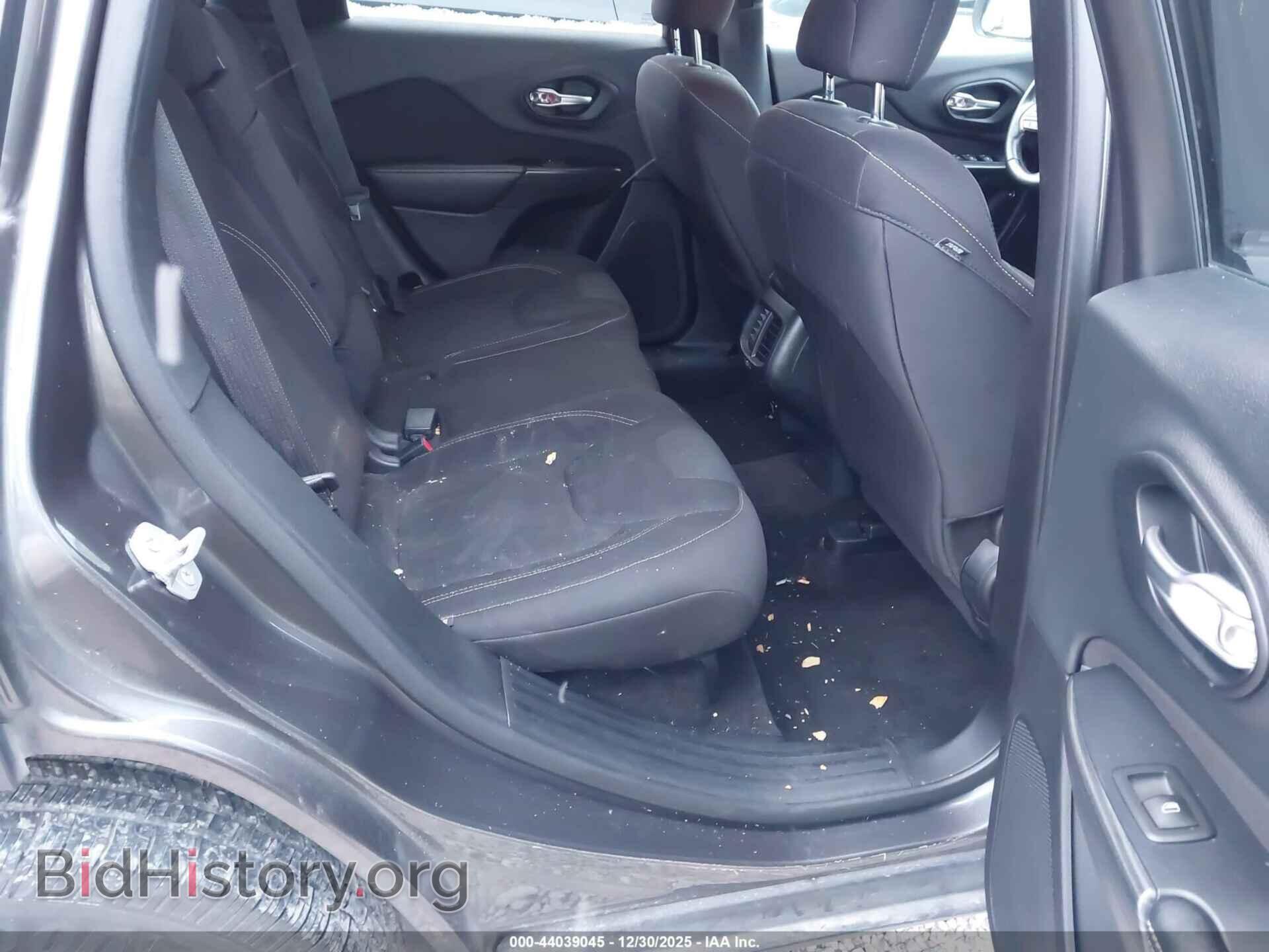 2015 JEEP CHEROKEE - VIN: 1C4PJMCB1FW633452 - Фото 8
