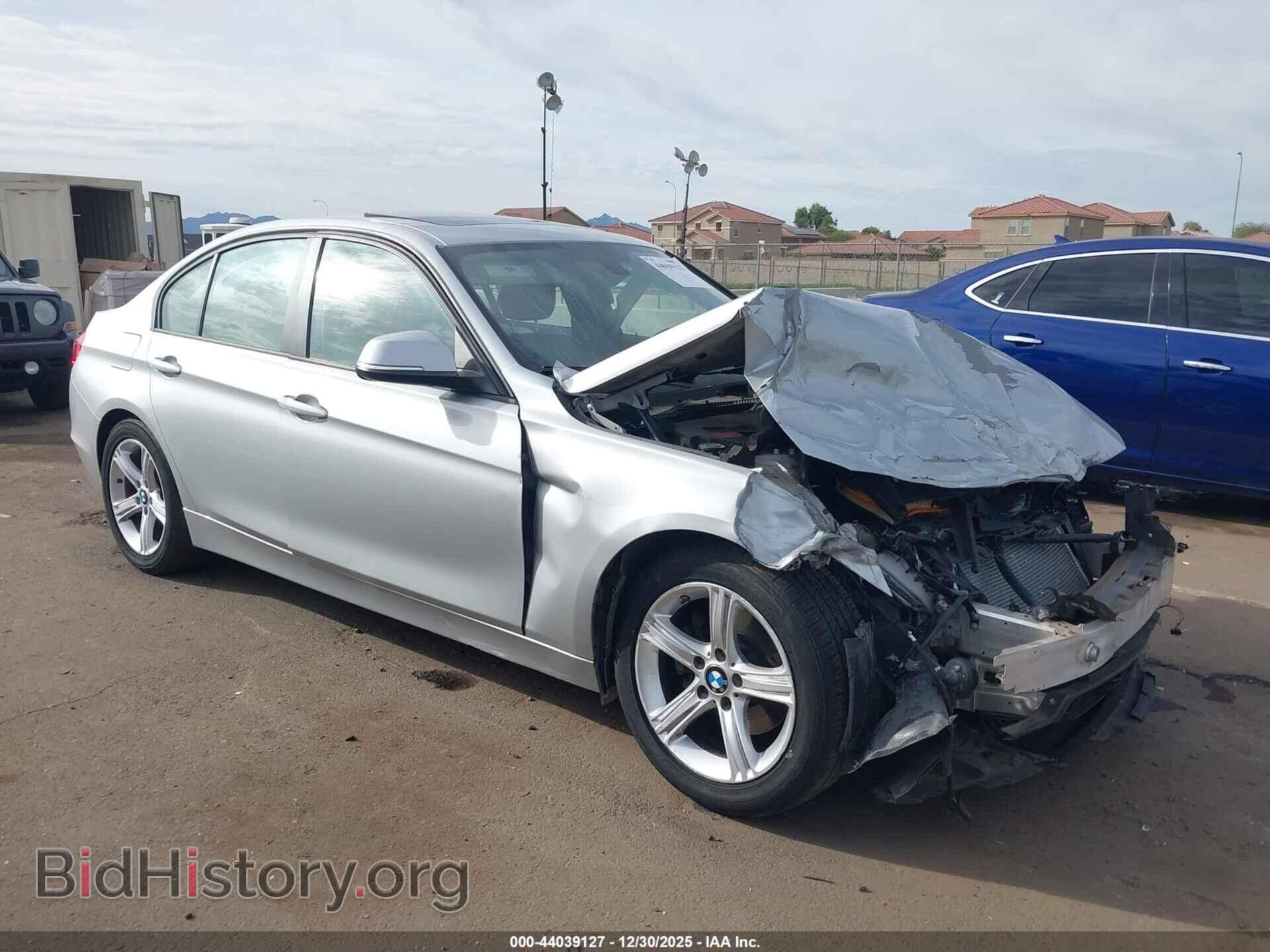 Фотография WBA3B1C55FK140169 - BMW 320I 2015