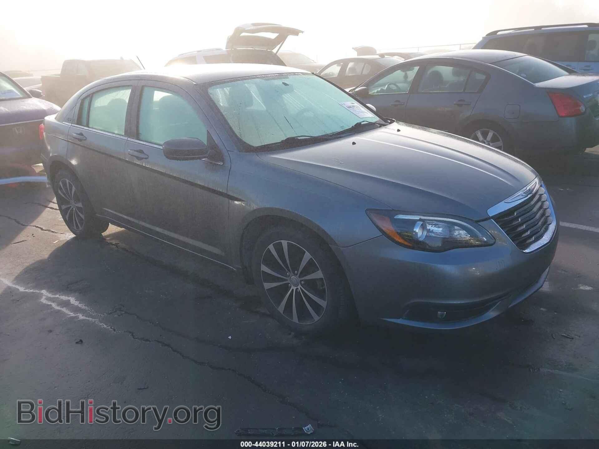 Фотография 1C3CCBCG5DN526193 - CHRYSLER 200 2013