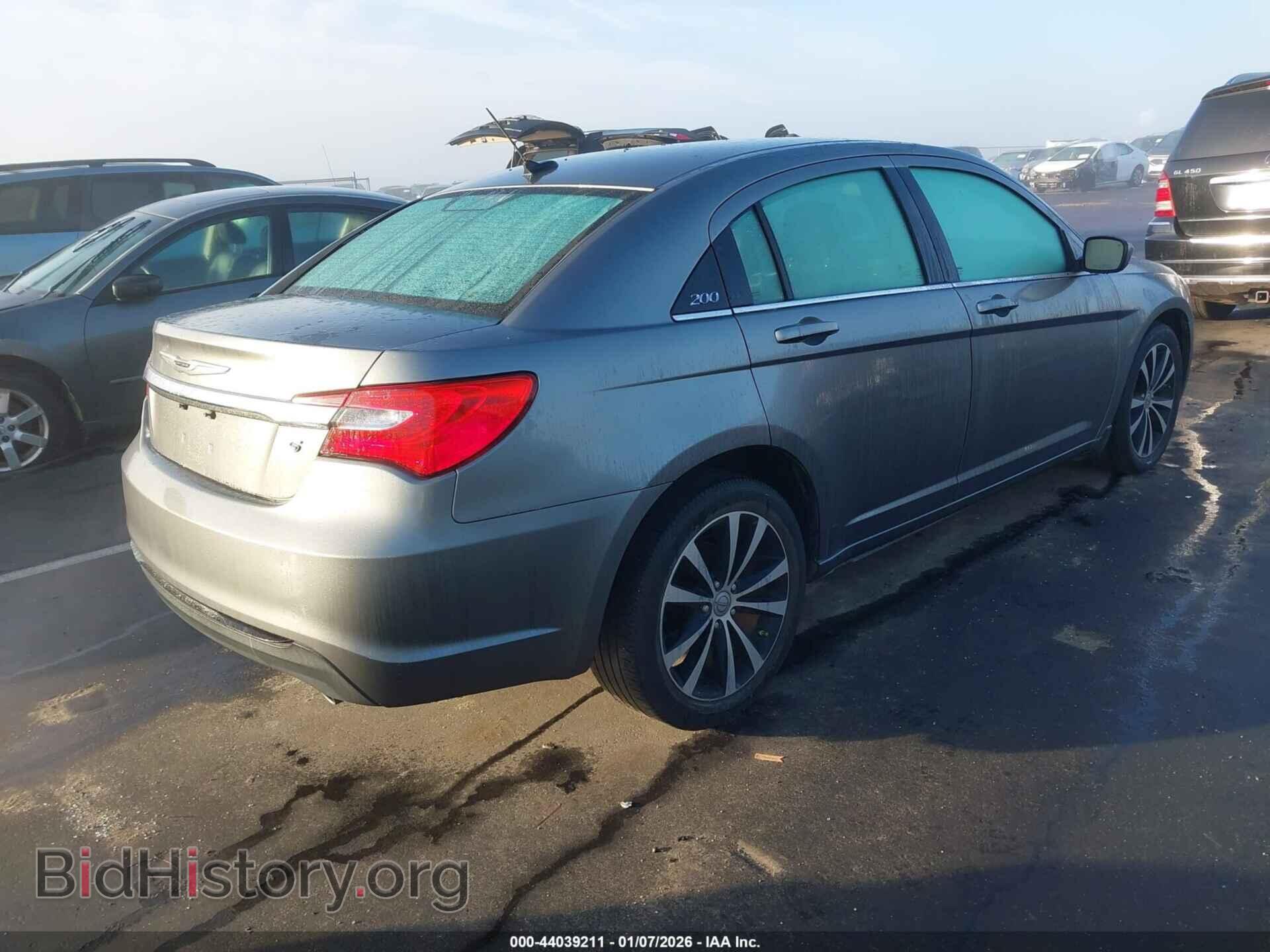 2013 CHRYSLER 200 - VIN: 1C3CCBCG5DN526193 - Фото 4