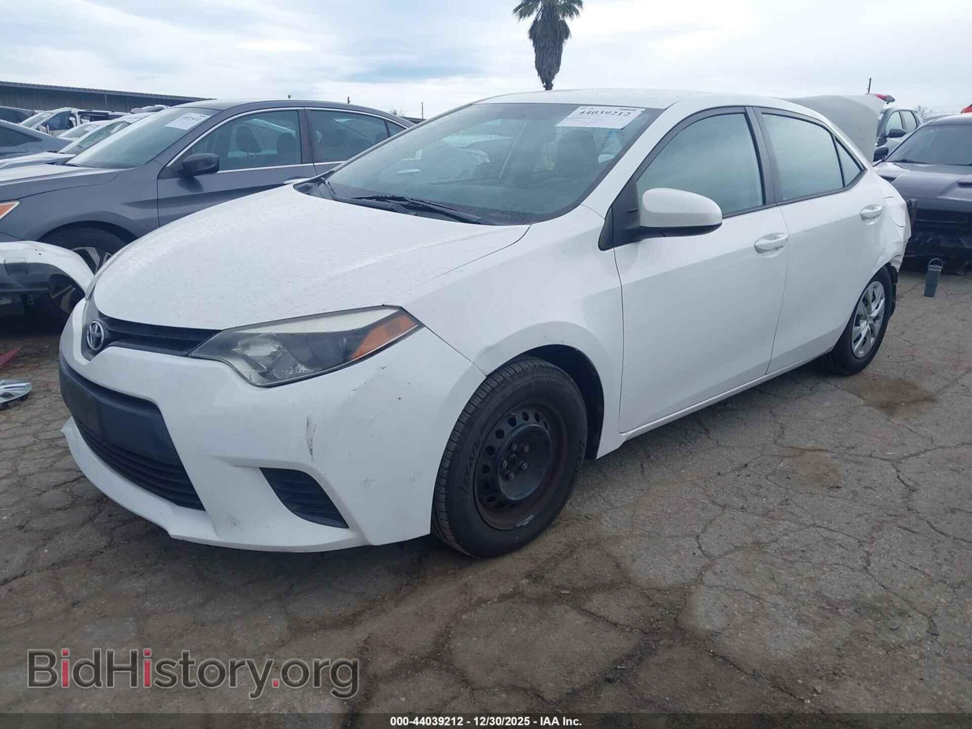 2015 TOYOTA COROLLA - VIN: 5YFBURHE0FP313713 - Фото 2