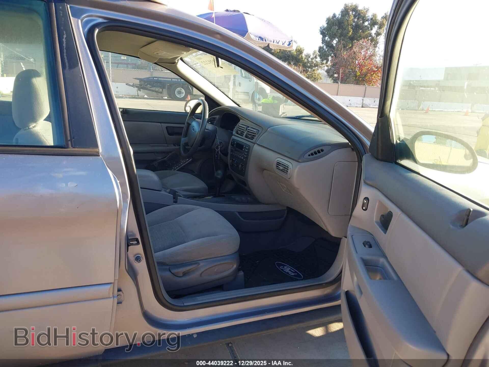 2007 FORD TAURUS - VIN: 1FAFP53U67A180662 - Фото 5