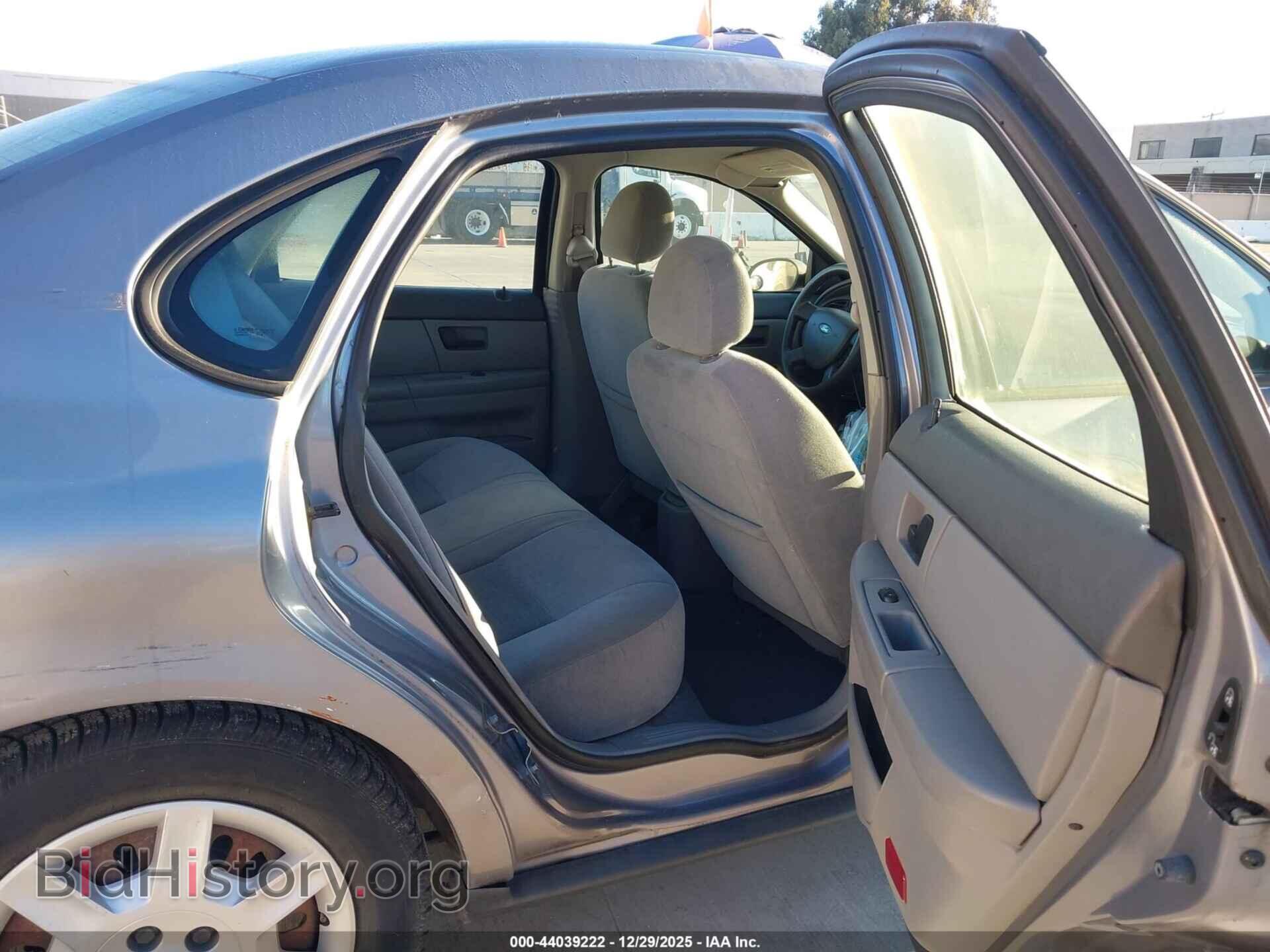 2007 FORD TAURUS - VIN: 1FAFP53U67A180662 - Фото 8