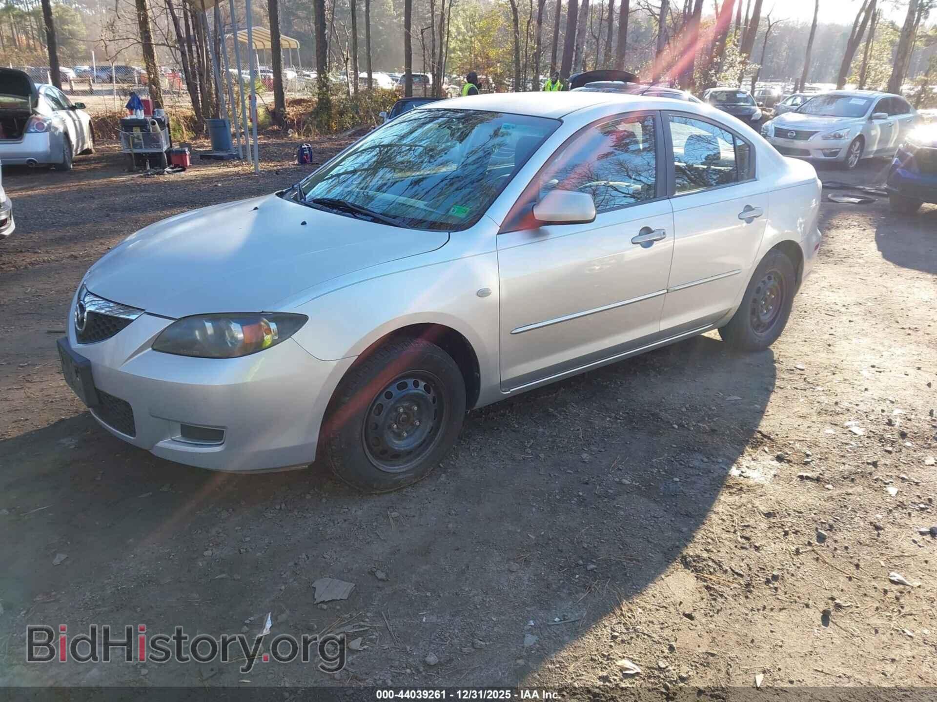 2007 MAZDA MAZDA3 - VIN: JM1BK12F371751253 - Фото 2