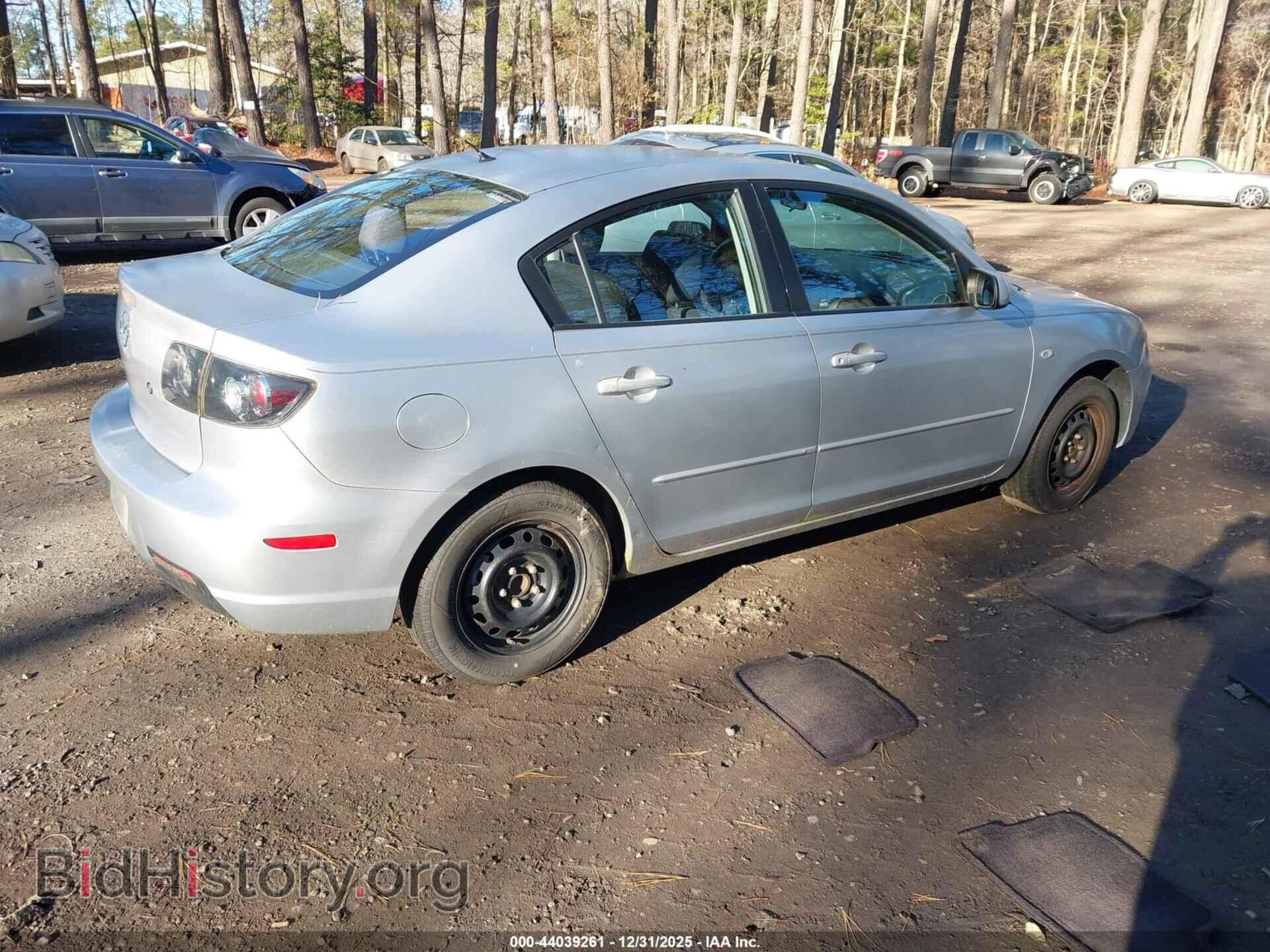 2007 MAZDA MAZDA3 - VIN: JM1BK12F371751253 - Фото 4