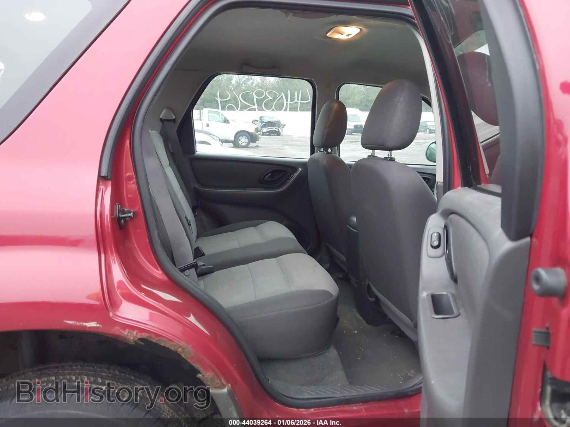 2005 FORD ESCAPE - VIN: 1FMYU02Z85KE09227 - Фото 8