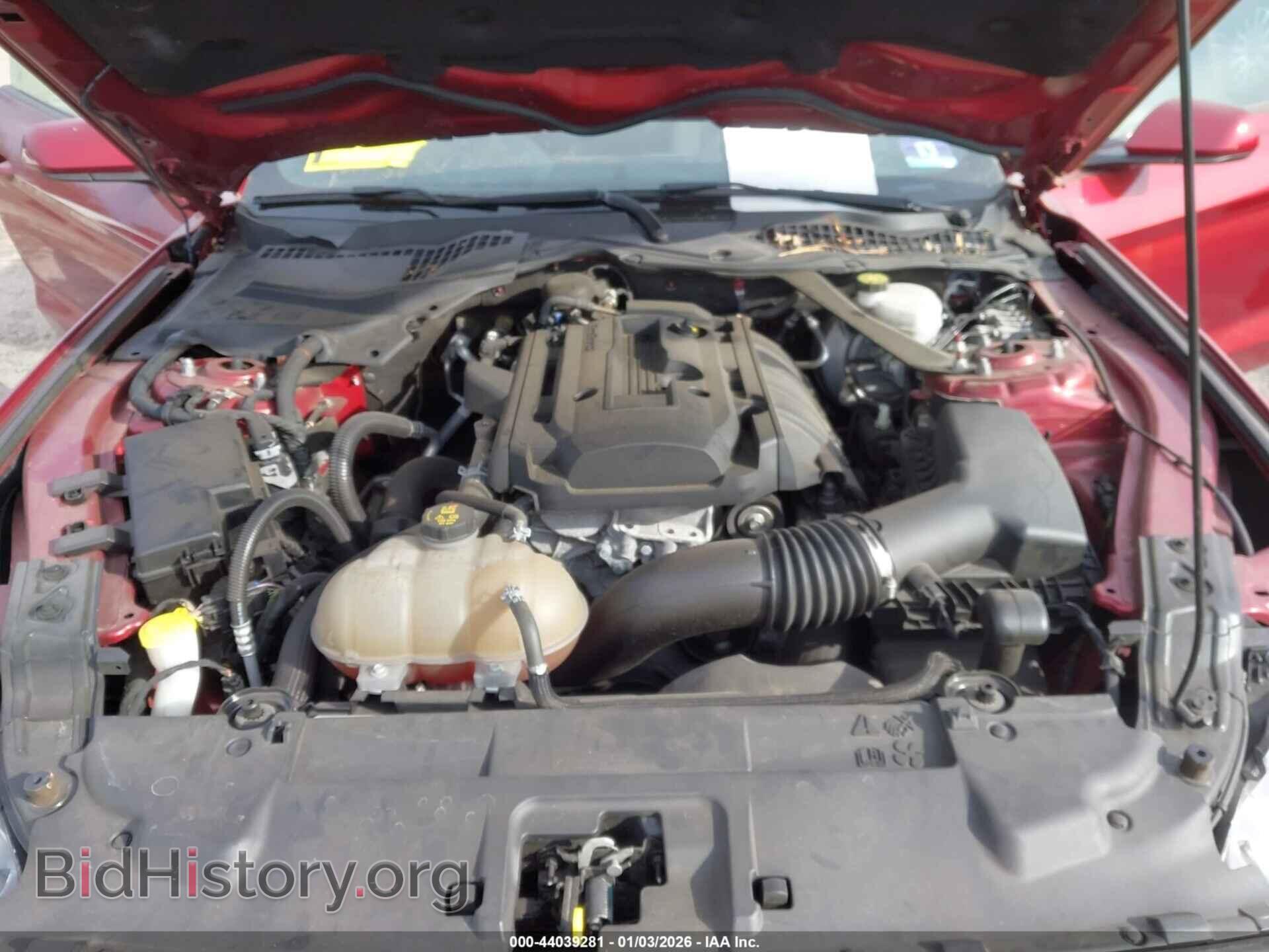 2018 FORD MUSTANG - VIN: 1FATP8UH3J5173948 - Фото 10
