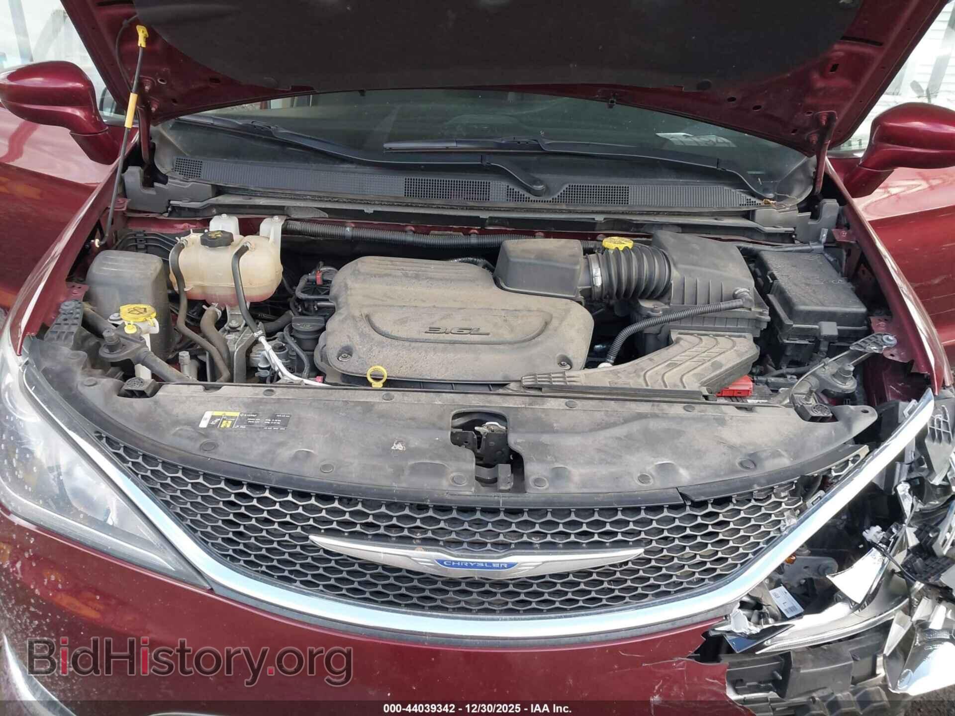 2020 CHRYSLER PACIFICA - VIN: 2C4RC1FG9LR141944 - Фото 6