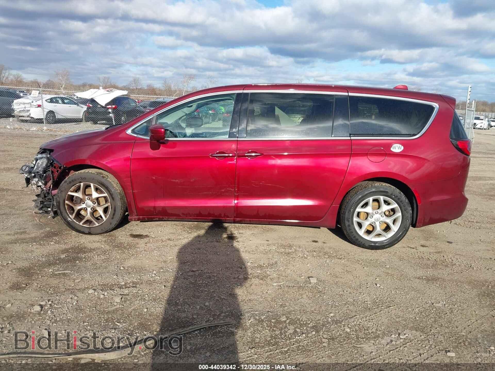 2020 CHRYSLER PACIFICA - VIN: 2C4RC1FG9LR141944 - Фото 9