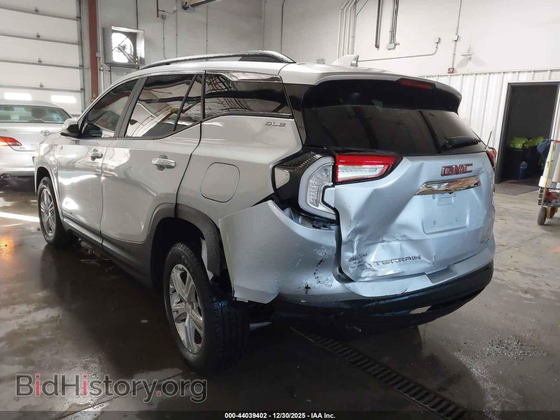 2022 GMC TERRAIN - VIN: 3GKALTEV2NL130068 - Фото 3